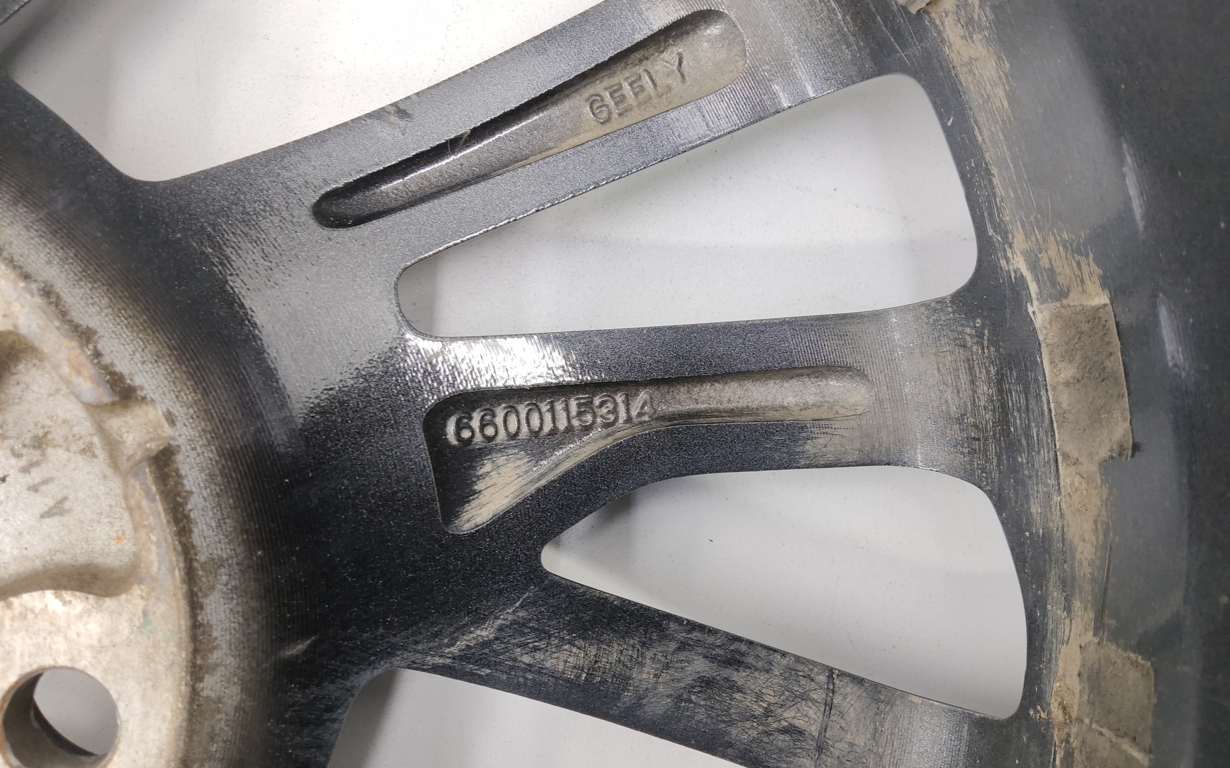Диск колеса литой Geely Coolray R18