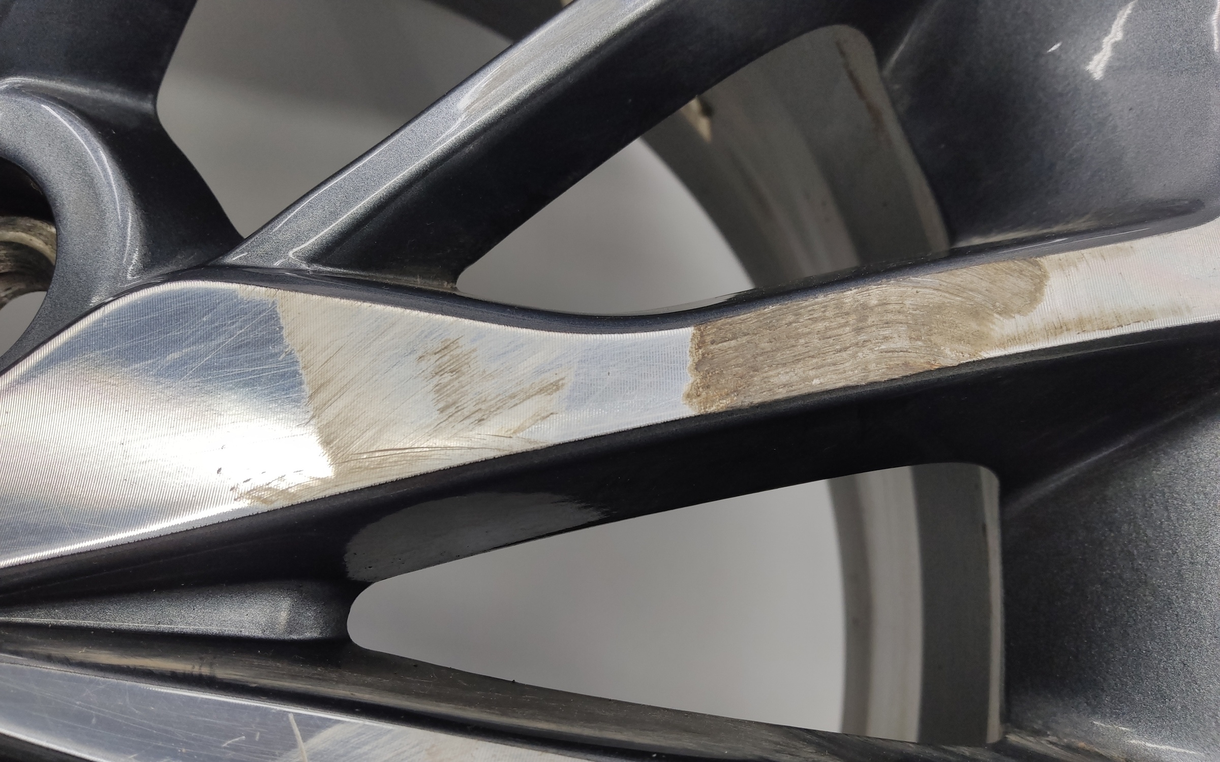 Диск колеса литой Geely Coolray R18