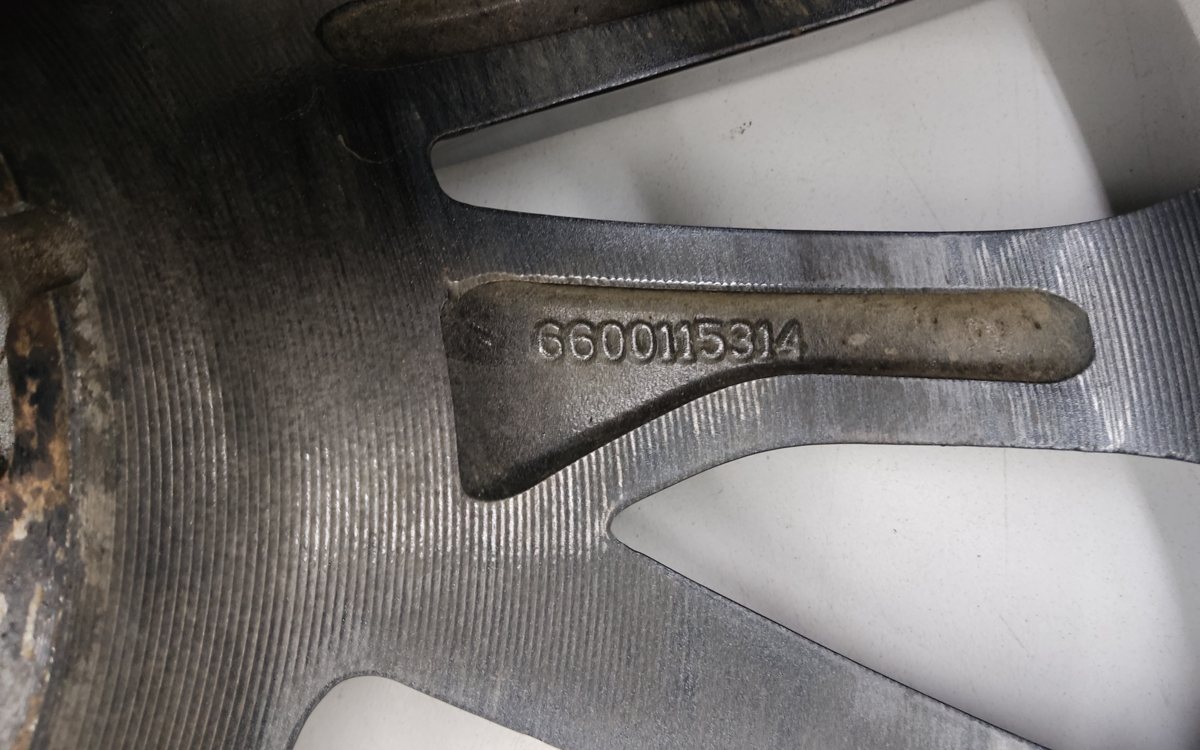 Диск колеса литой Geely Coolray R18