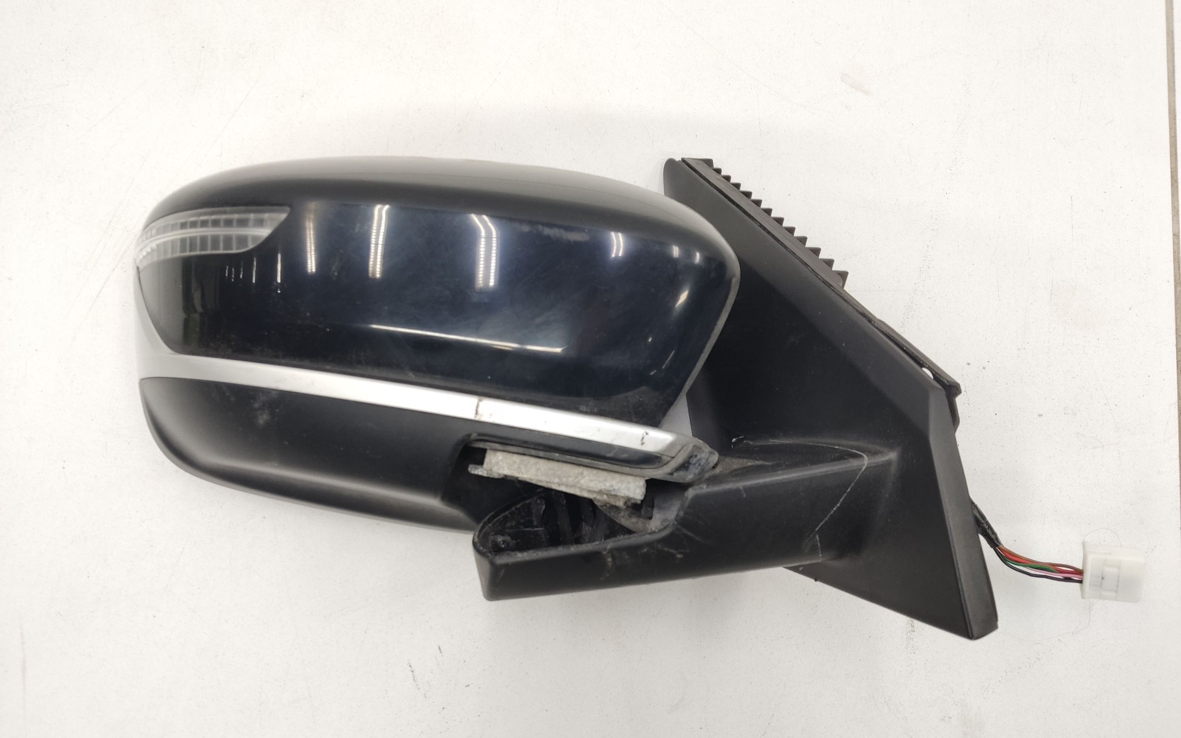 Зеркало правое Geely Coolray 6 контактов