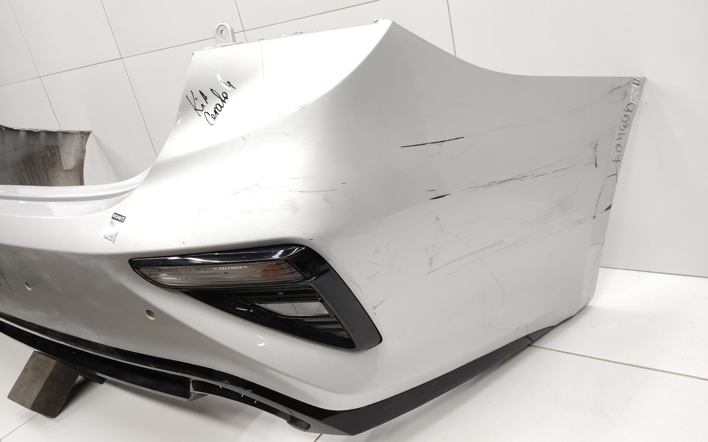 Бампер задний Kia Cerato 4