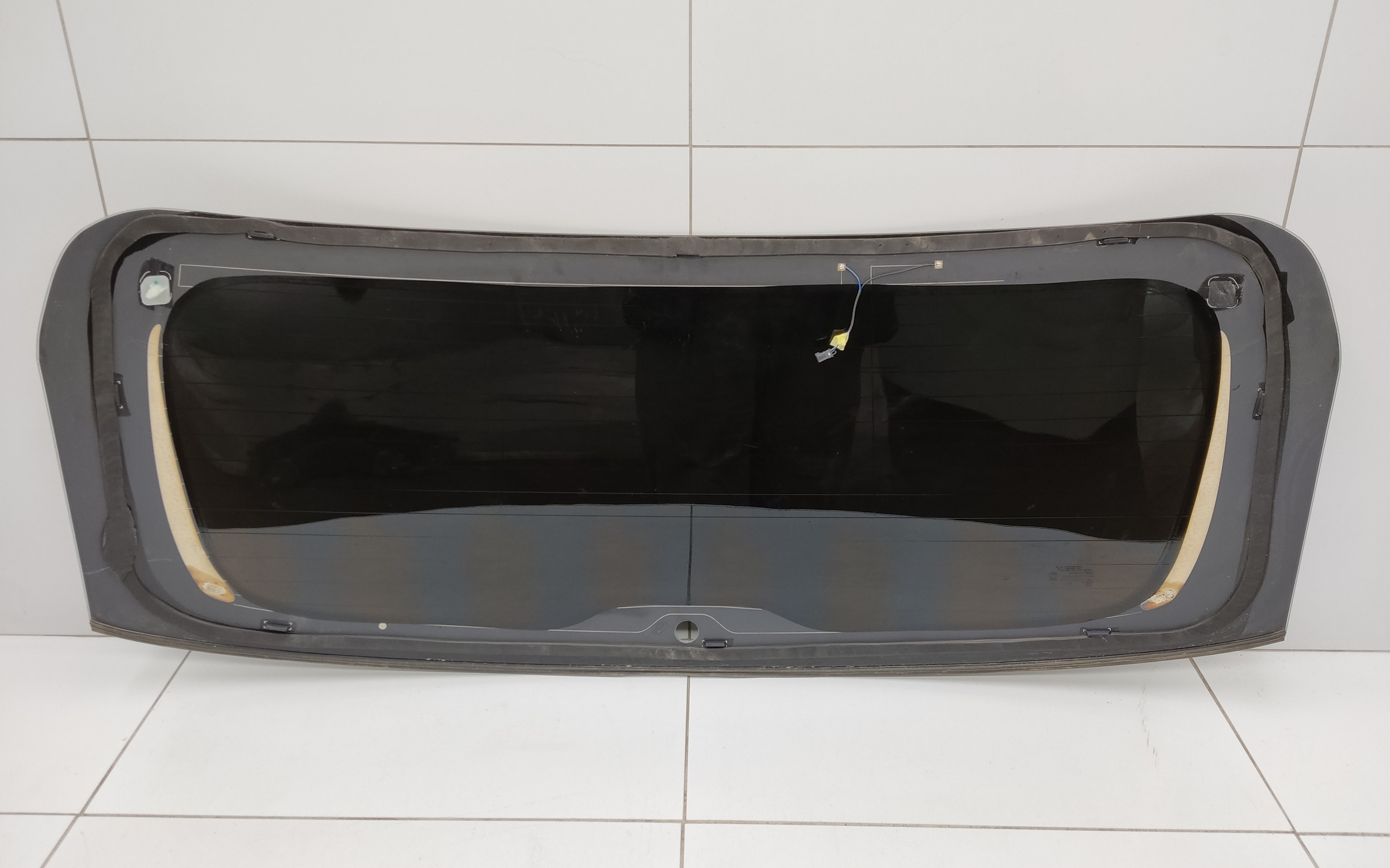 Стекло крышки багажника Geely Cityray