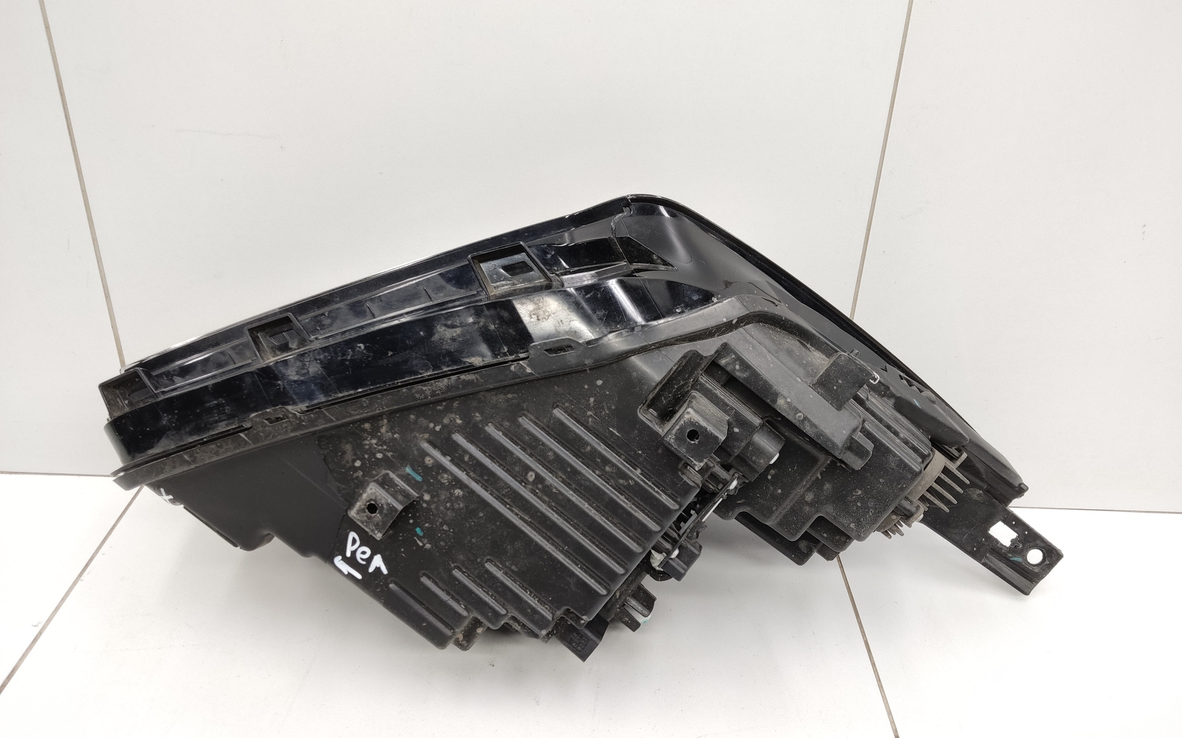 Фара передняя левая Geely Coolray Restail LED