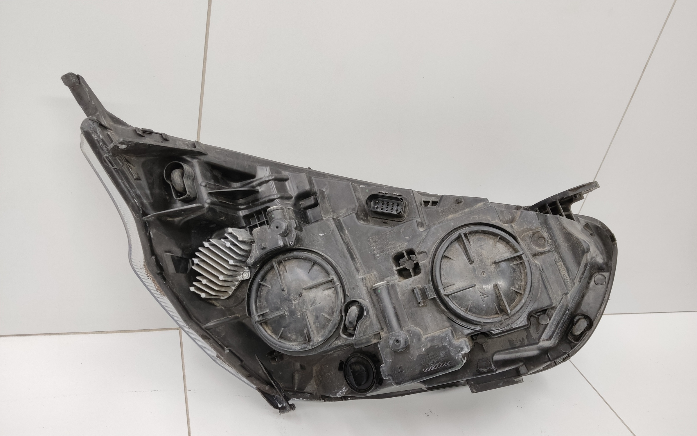 Фара передняя левая Ford Transit Custom Restail LED линза черная