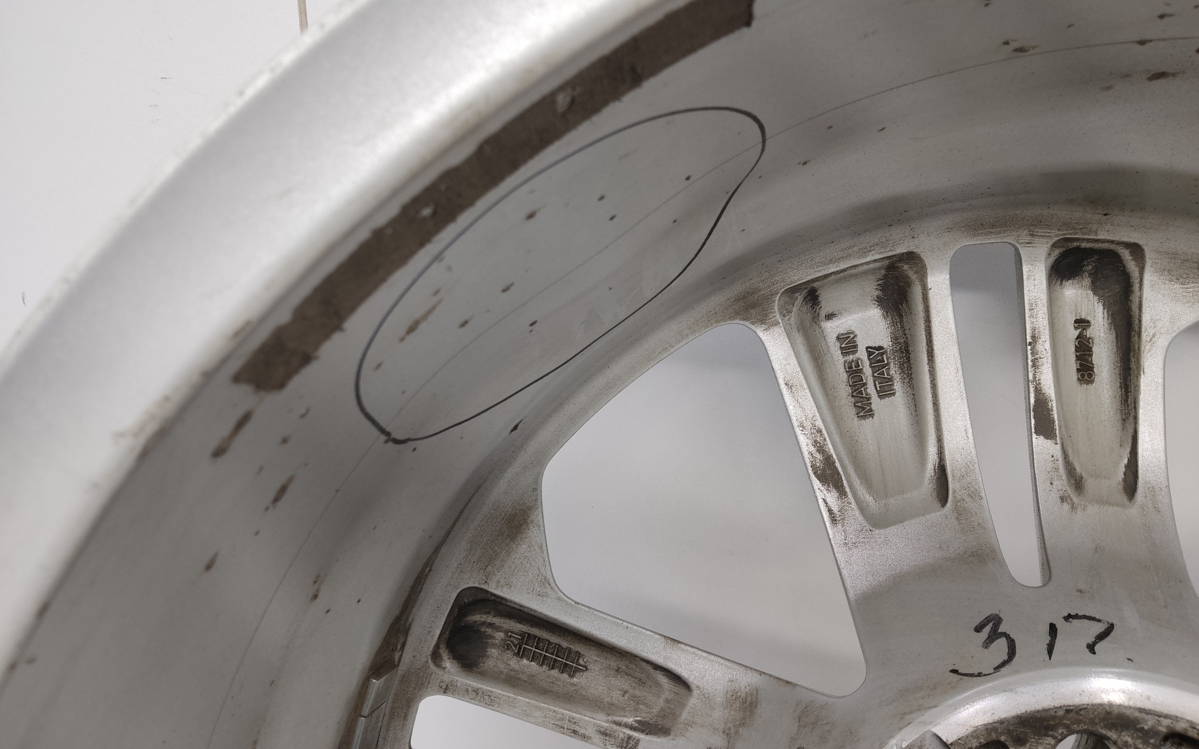 Диск колеса литой Land Rover Range Rover Sport 3 R20
