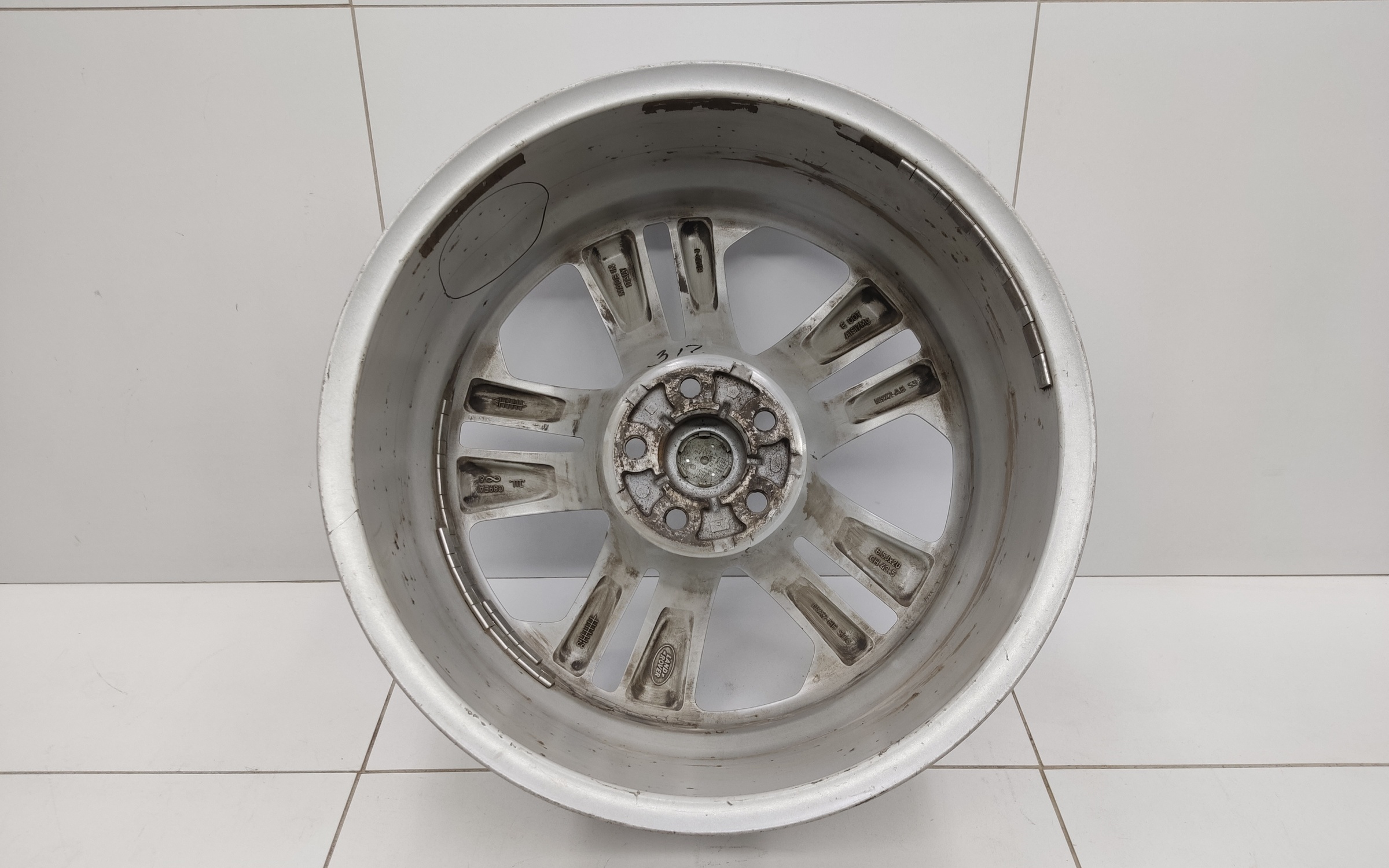 Диск колеса литой Land Rover Range Rover Sport 3 R20