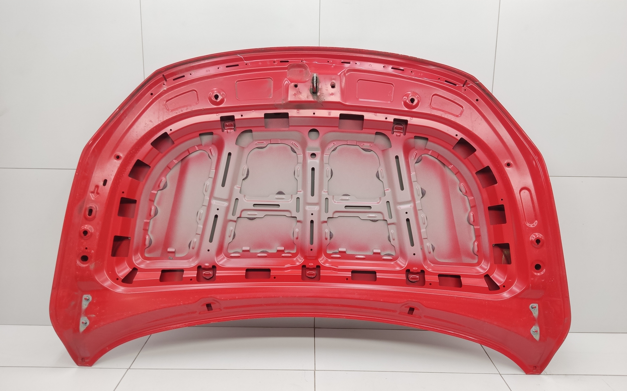 Капот Geely Coolray Restail