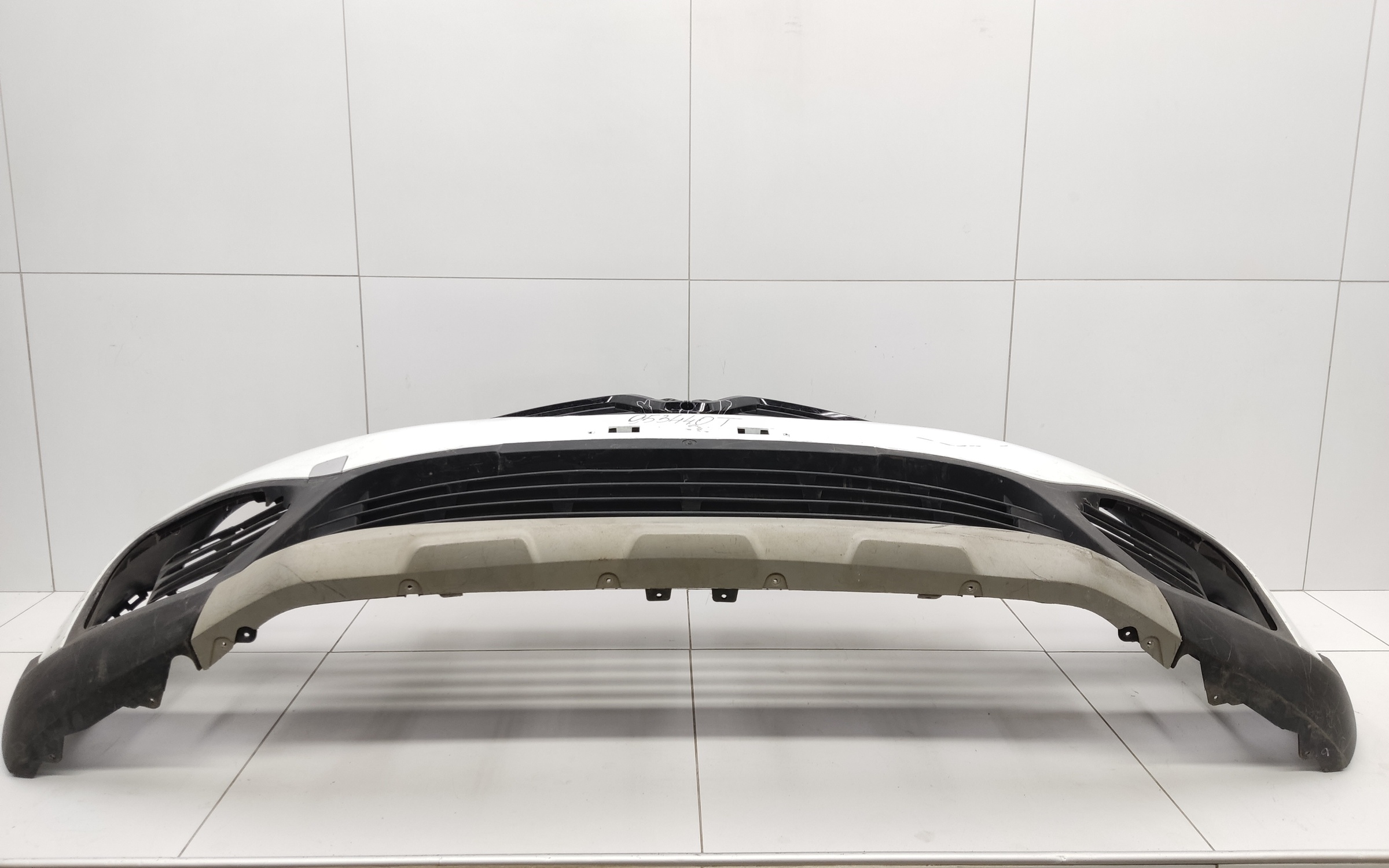 Бампер передний Renault Kaptur