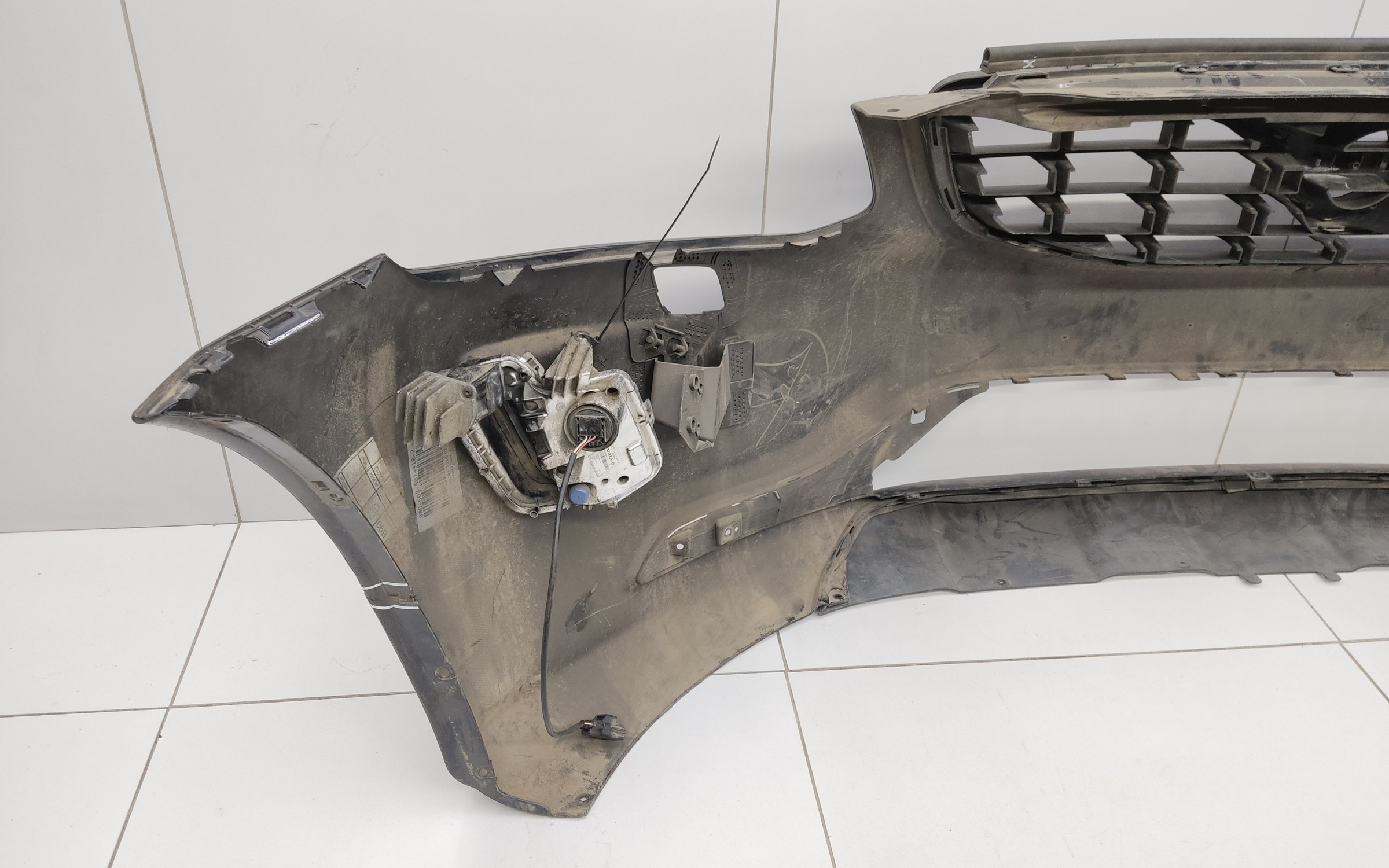 Бампер передний Volvo XC60 1 Restail