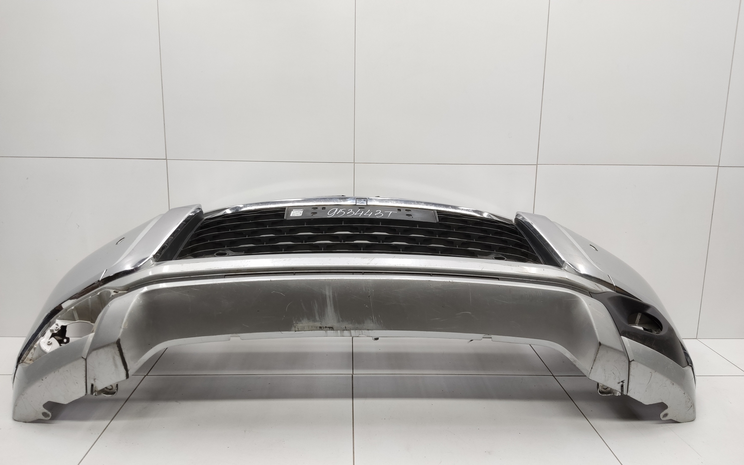 Бампер передний Mitsubishi Pajero Sport 3