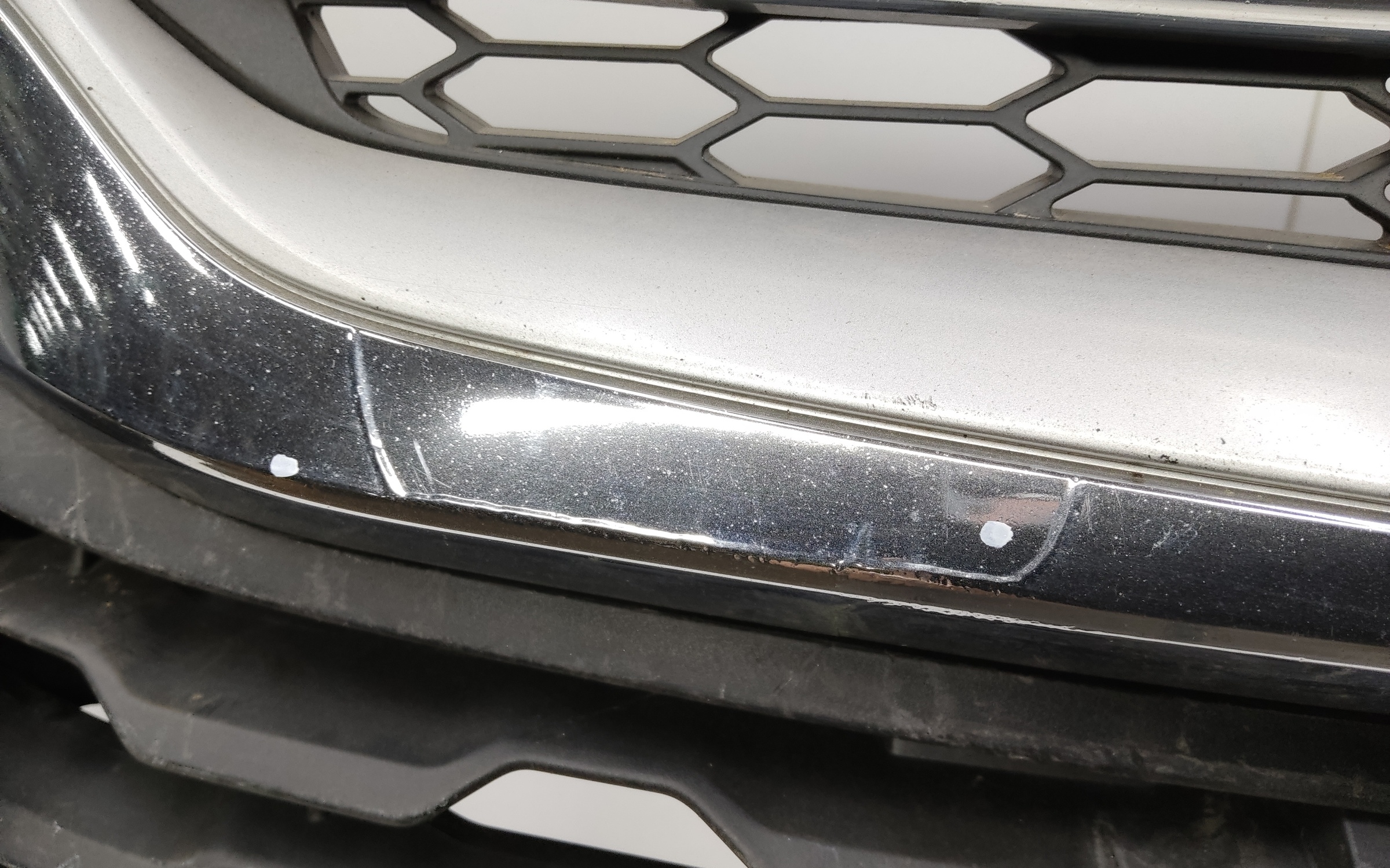 Бампер передний Mitsubishi Pajero Sport 3