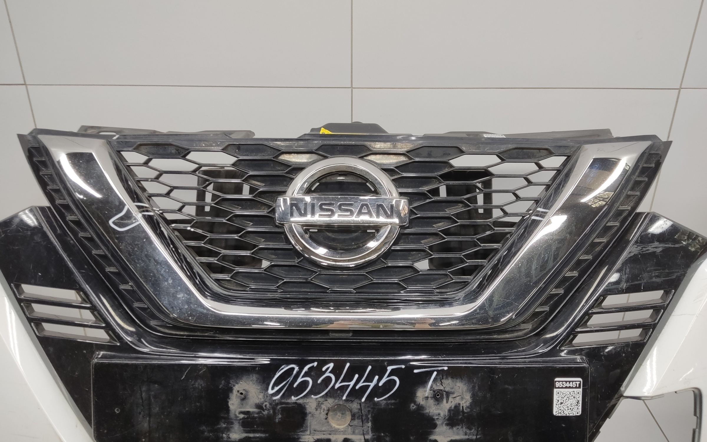 Бампер передний Nissan Qashqai 2 Restail