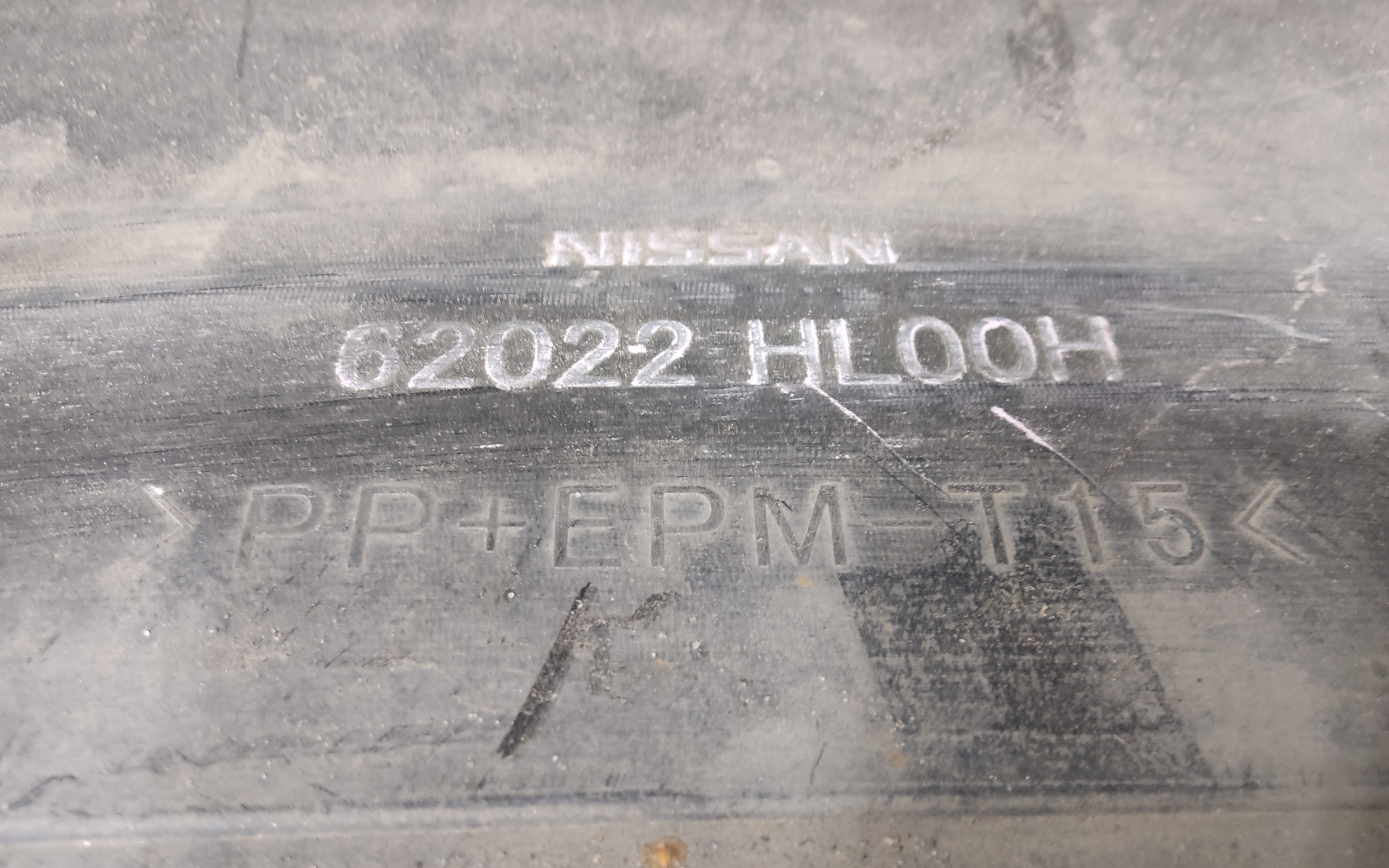 Бампер передний Nissan Qashqai 2 Restail