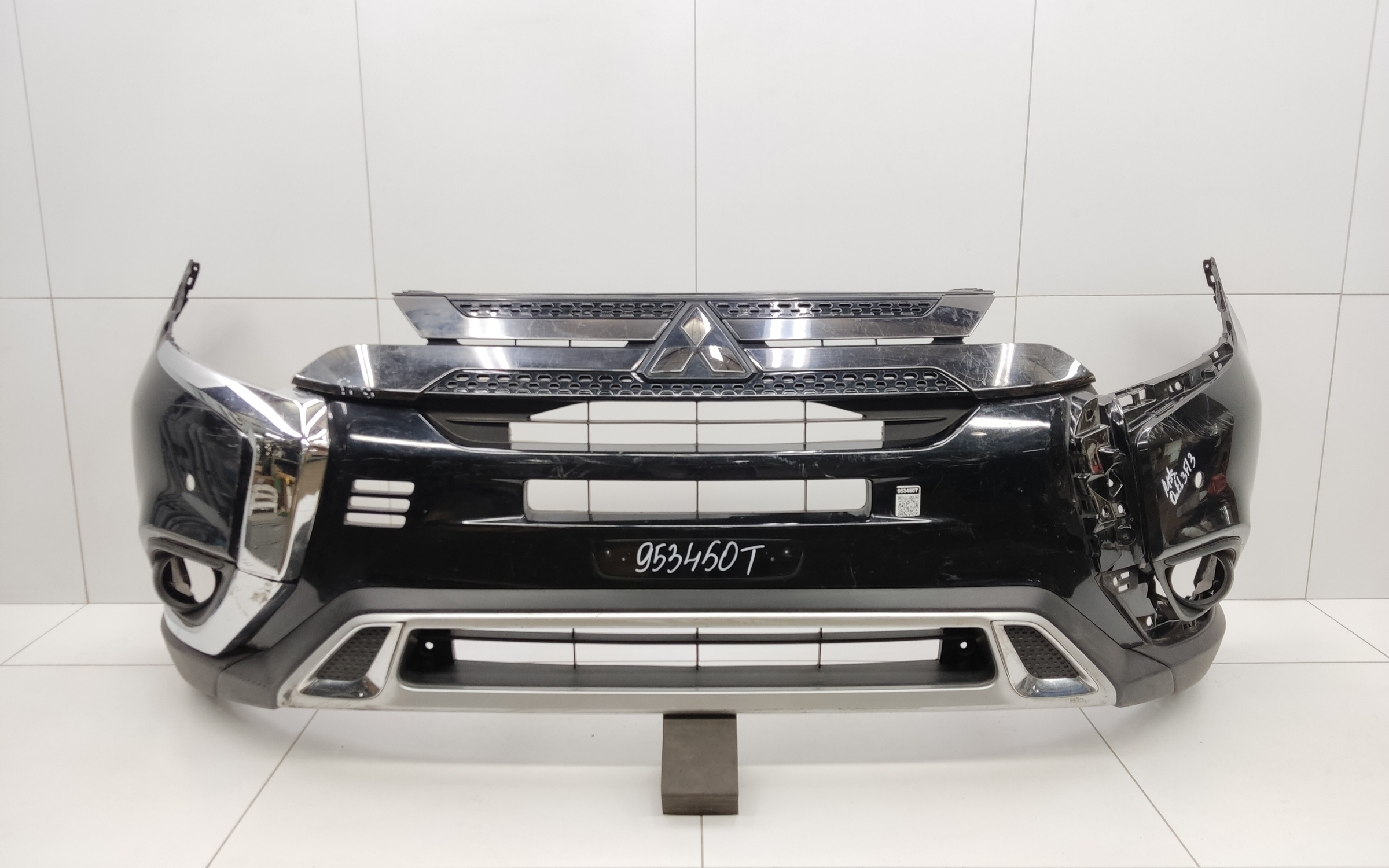 Бампер передний Mitsubishi Outlander 3 Restail 3