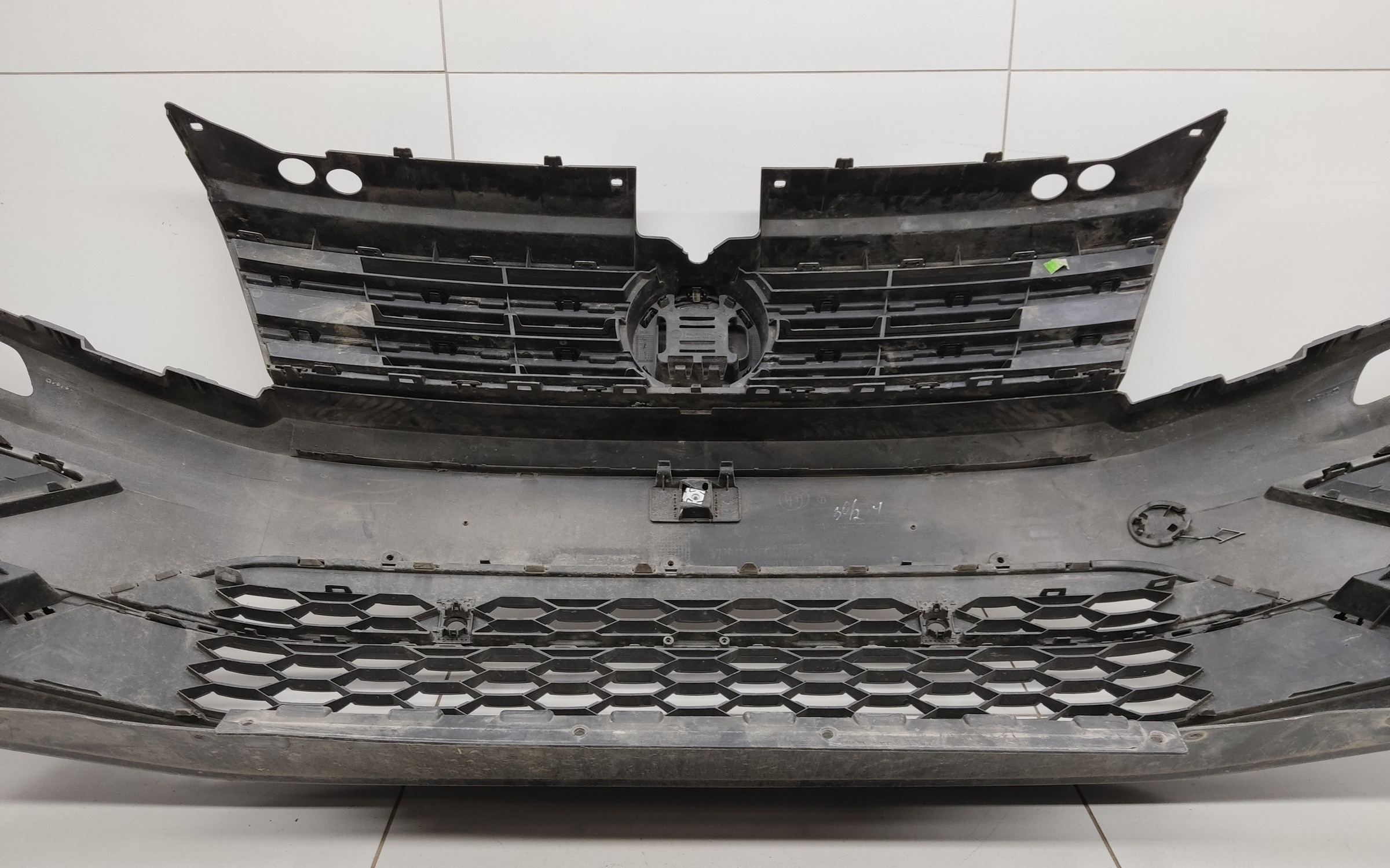 Бампер передний Volkswagen Tiguan 2