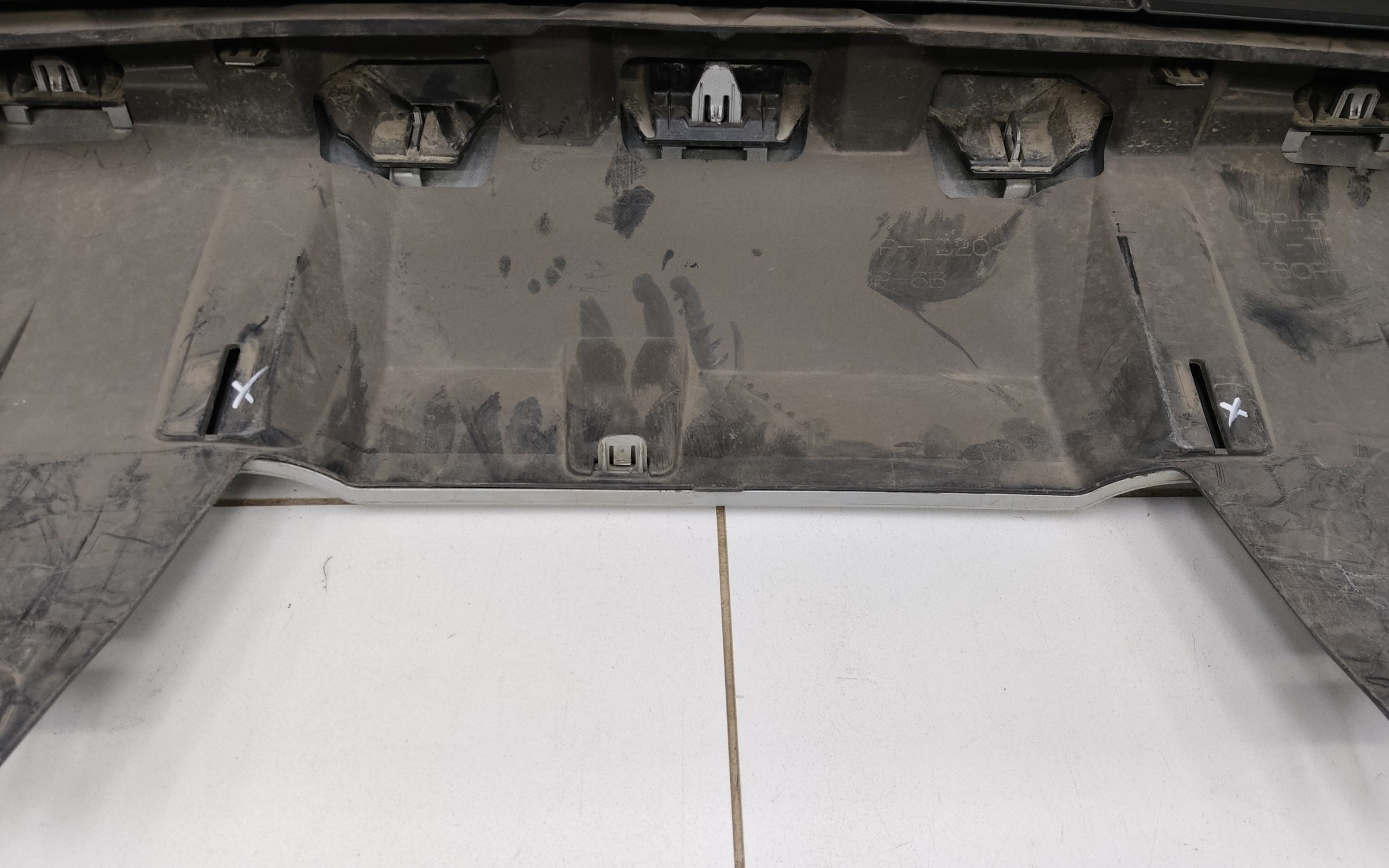Бампер передний Lexus LX 3 Restail 2