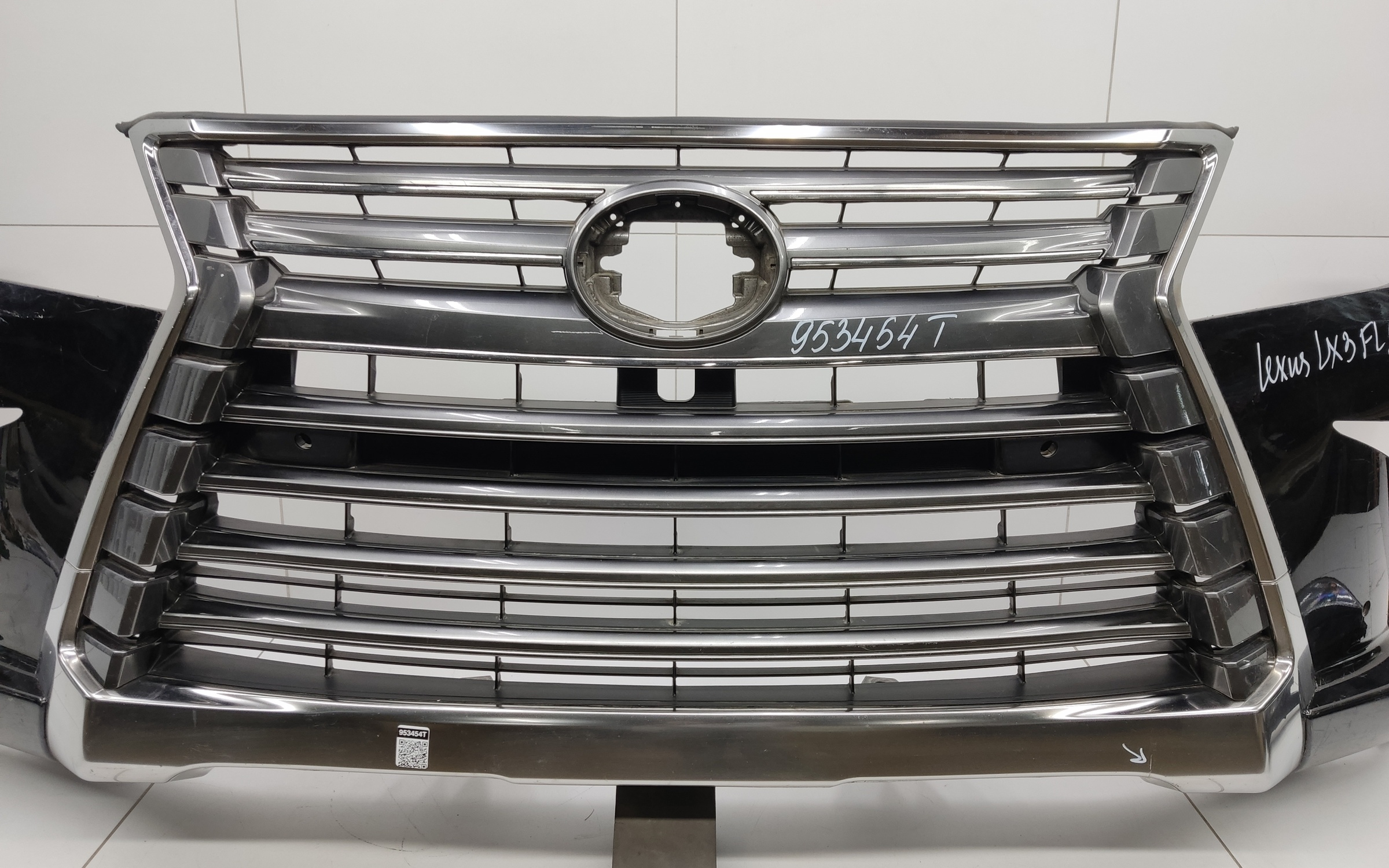 Бампер передний Lexus LX 3 Restail 2