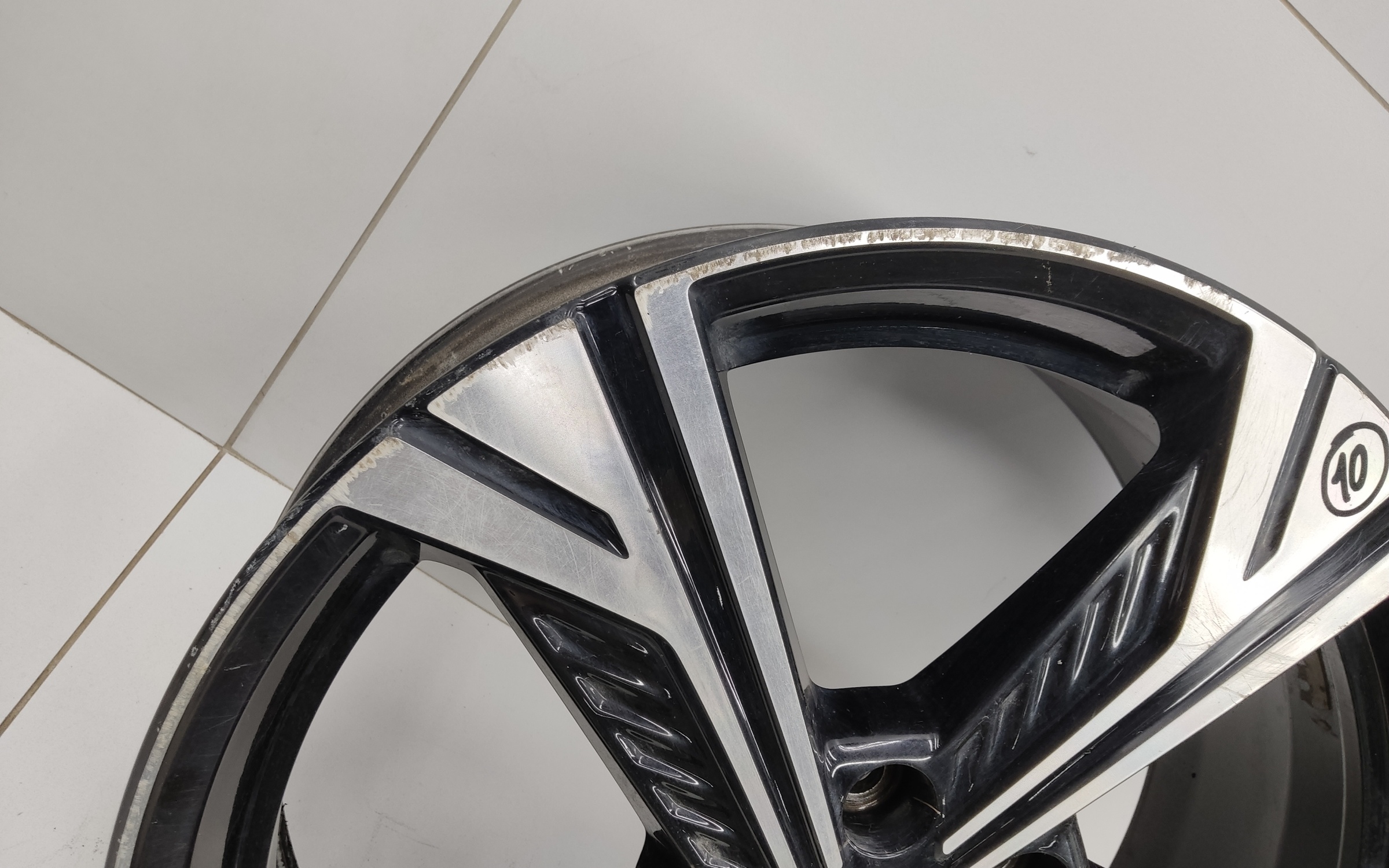 Диск колеса литой Geely Cityray R19
