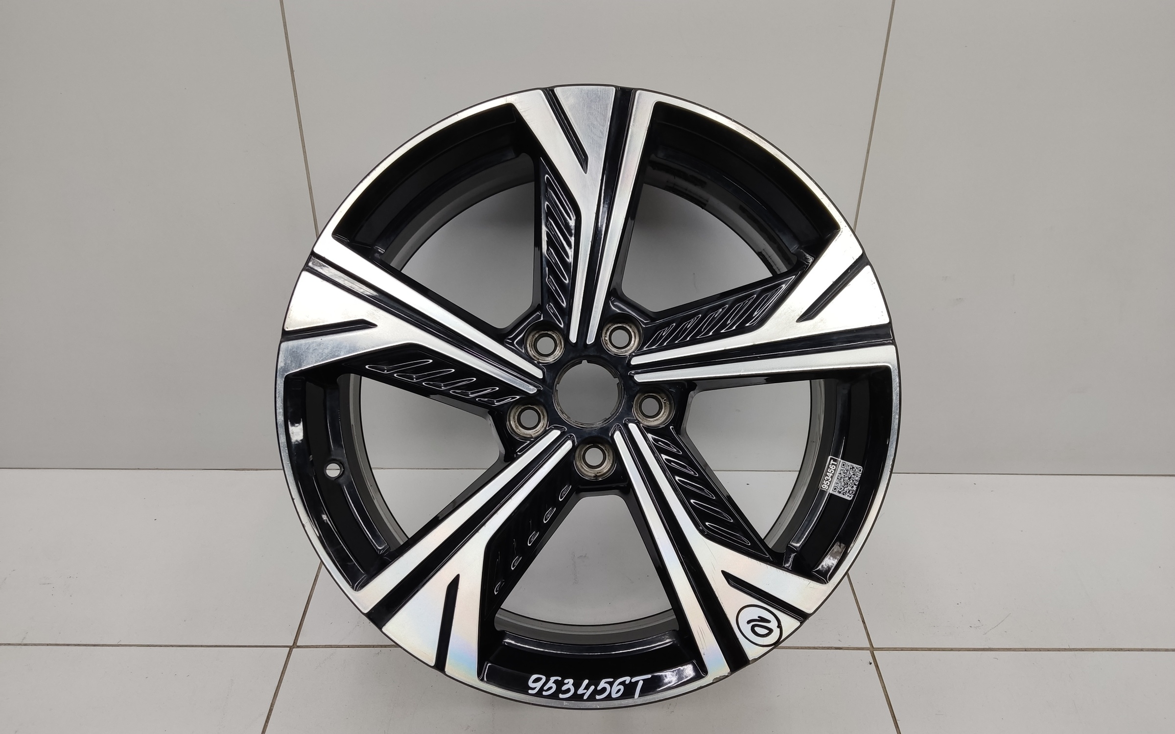 Диск колеса литой Geely Cityray R19