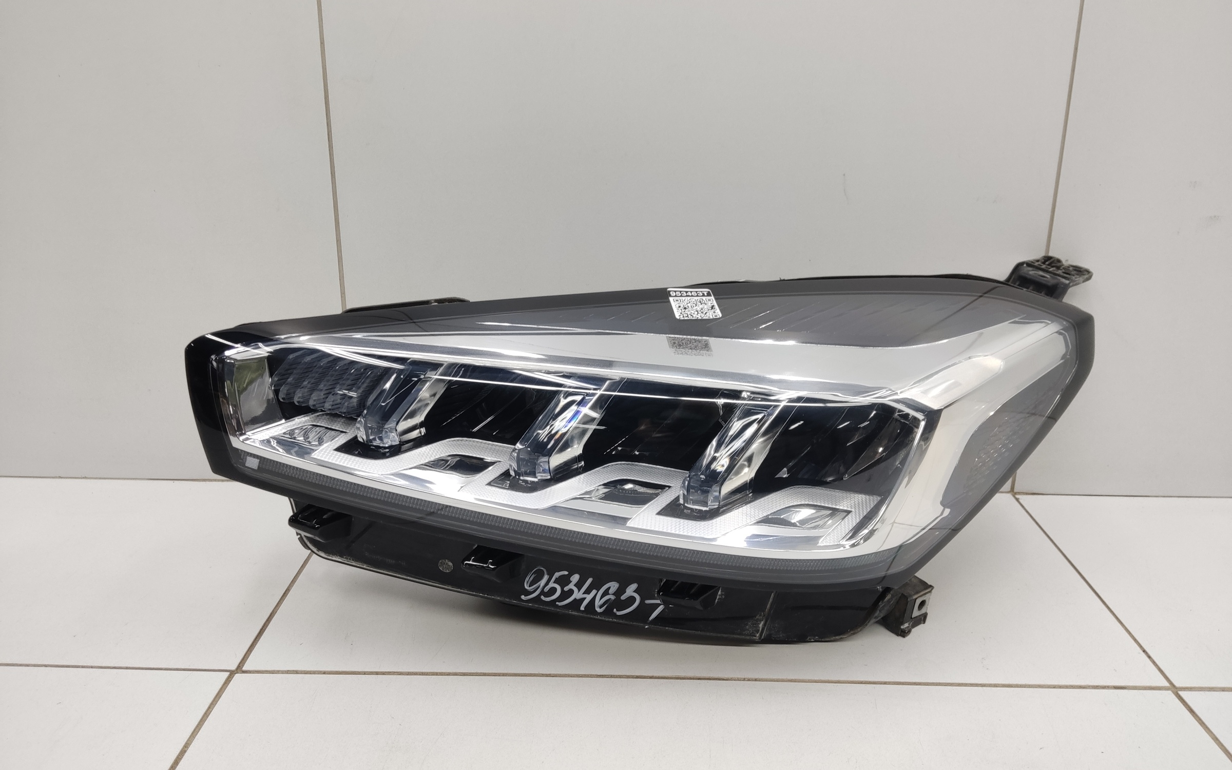 Фара передняя левая Chery Tiggo 7 Pro LED