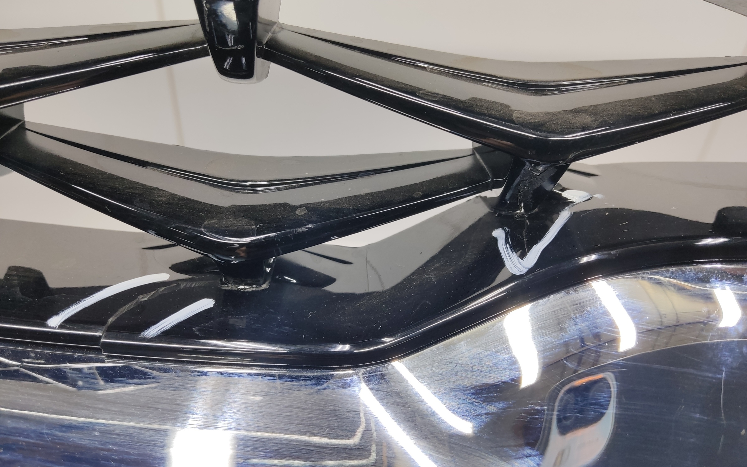 Бампер передний Kia Cerato 4 "OEM"