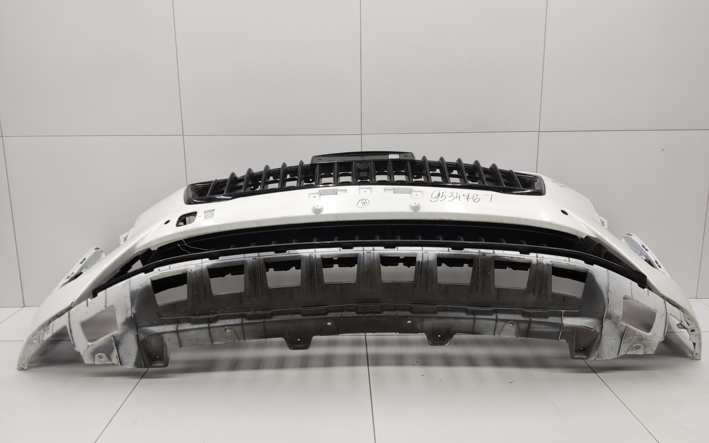Бампер передний Haval Jolion Restail с отверстиями под накладки