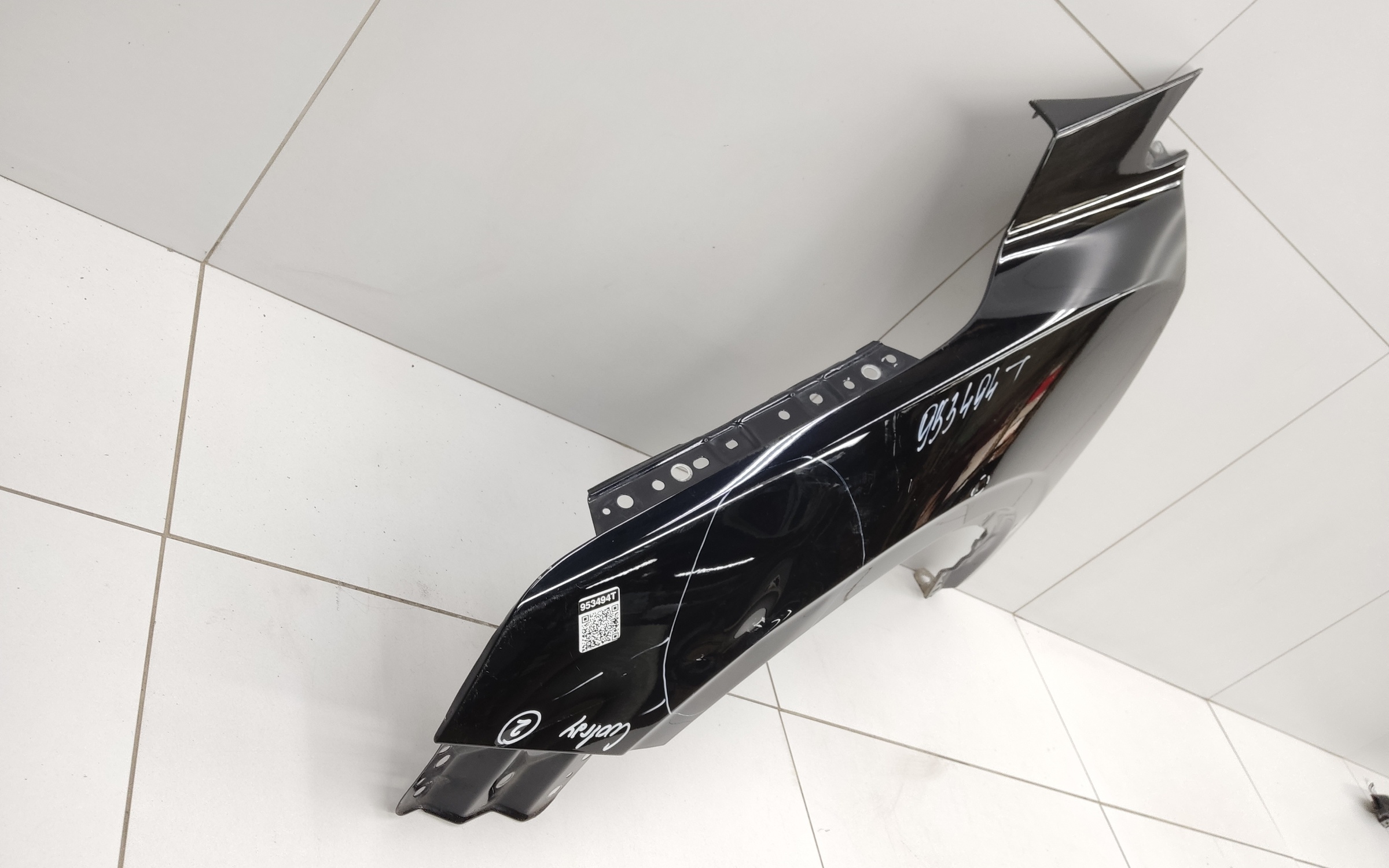 Крыло переднее левое Geely Coolray