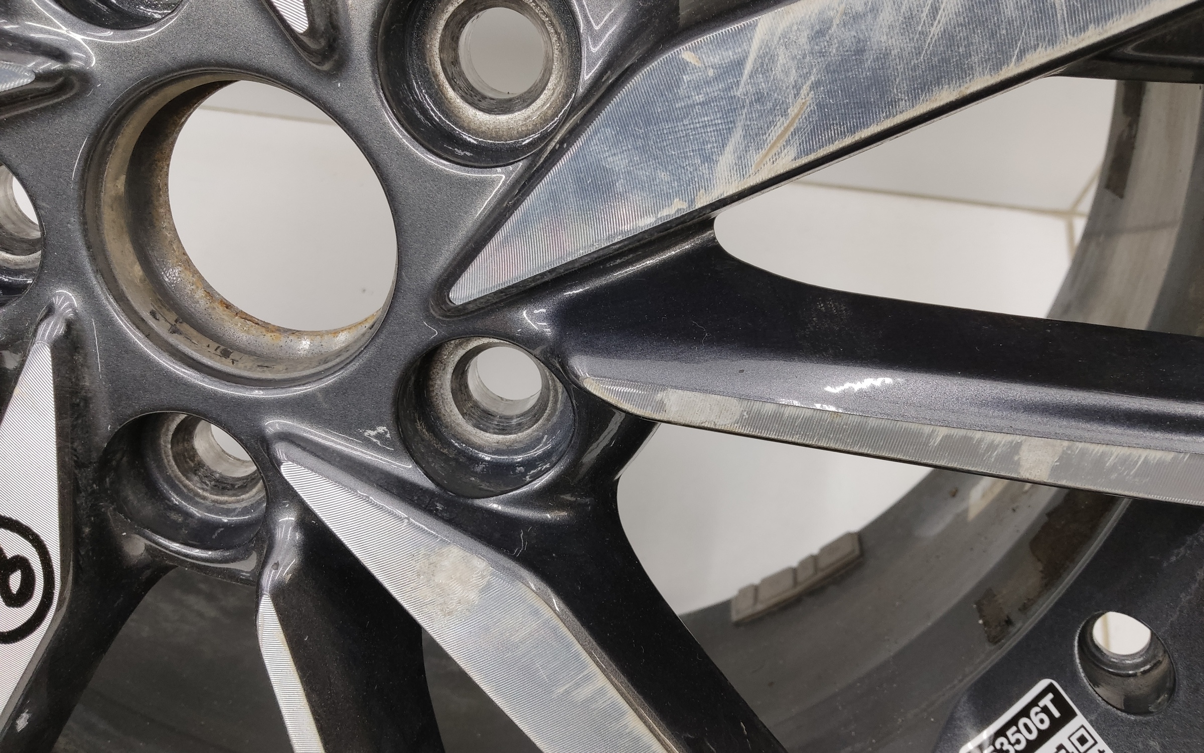 Диск колеса литой Geely Coolray R17