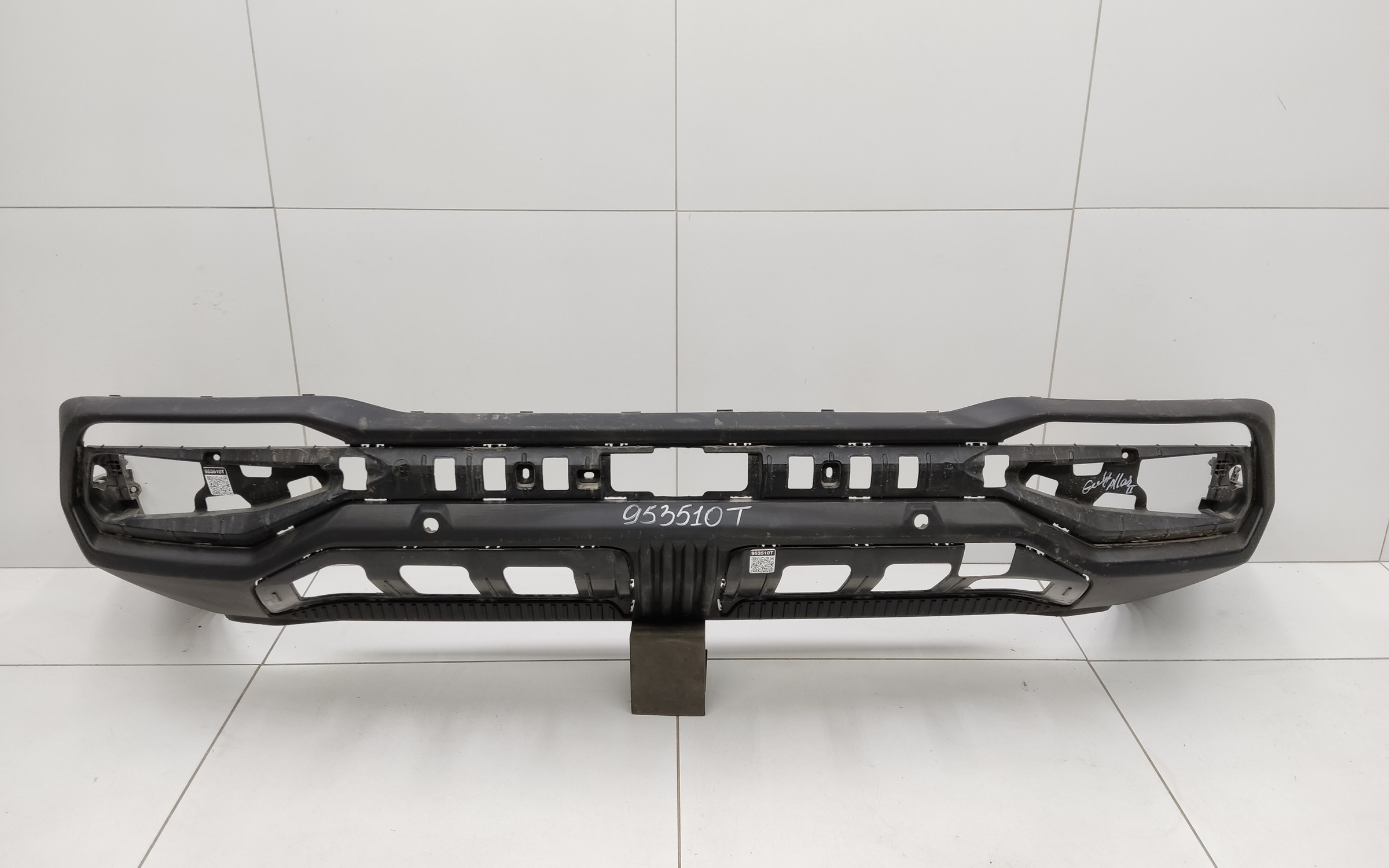 Юбка заднего бампера Geely Atlas 2