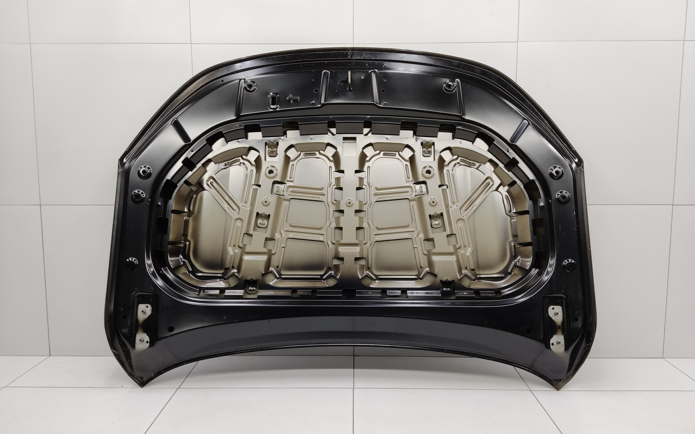 Капот Geely Atlas 2