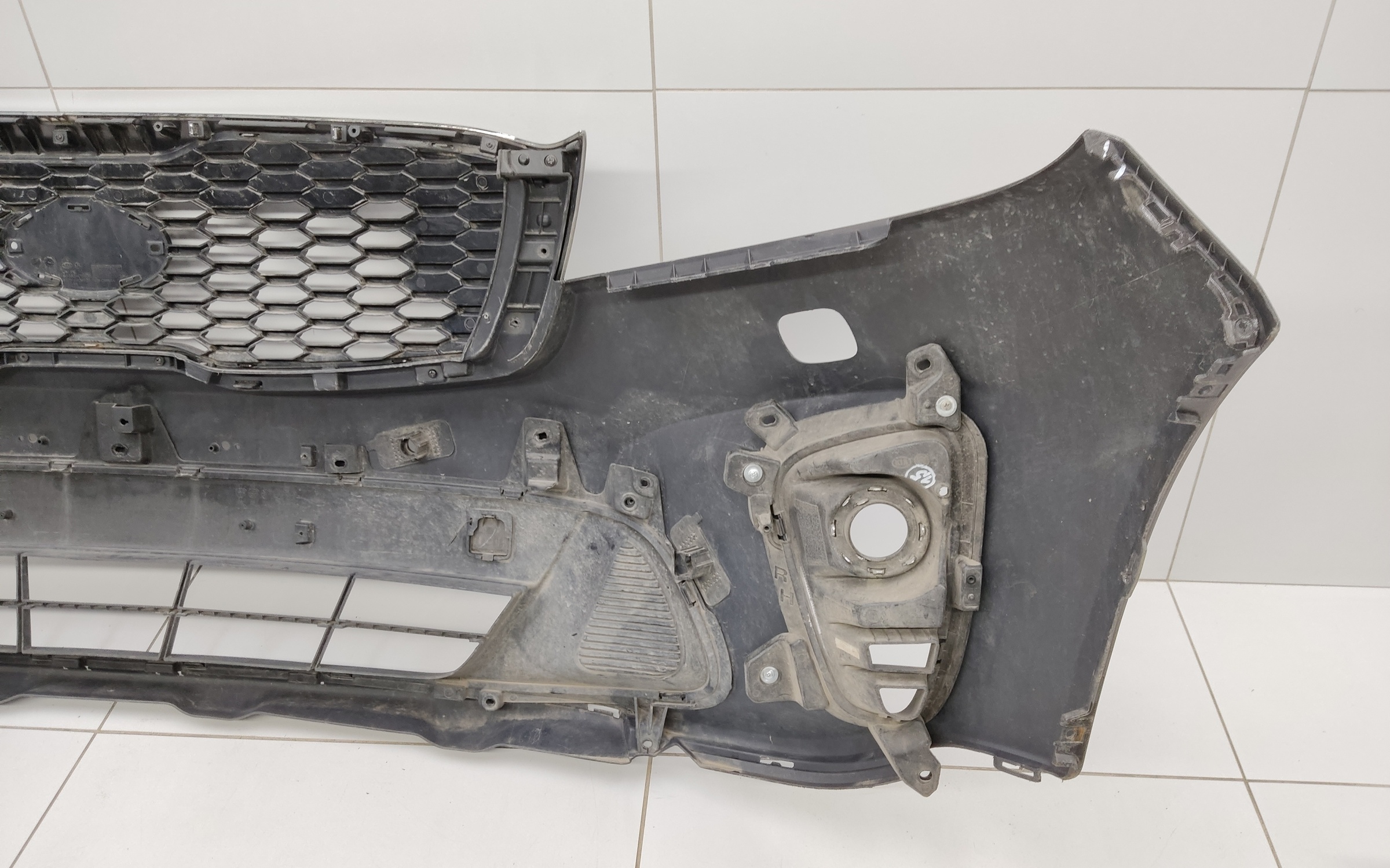 Бампер передний Kia Sorento 3 Restail