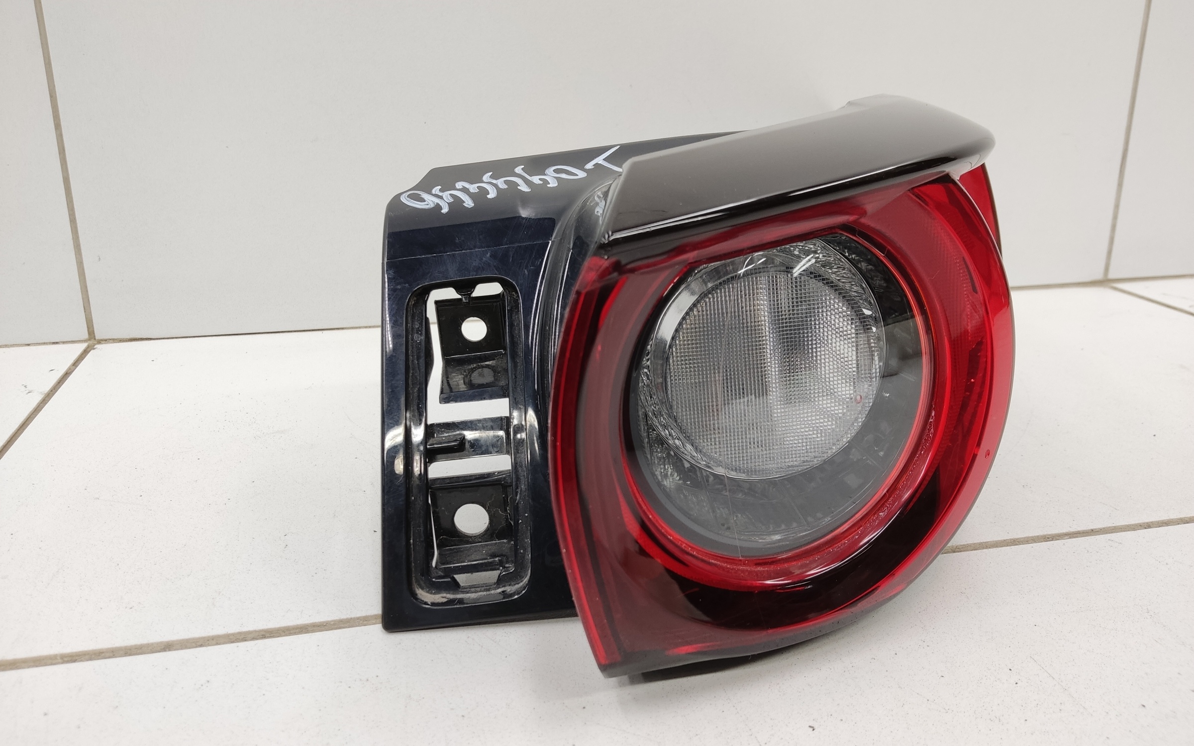 Фонарь задний правый наружный Mazda CX-5 2 LED