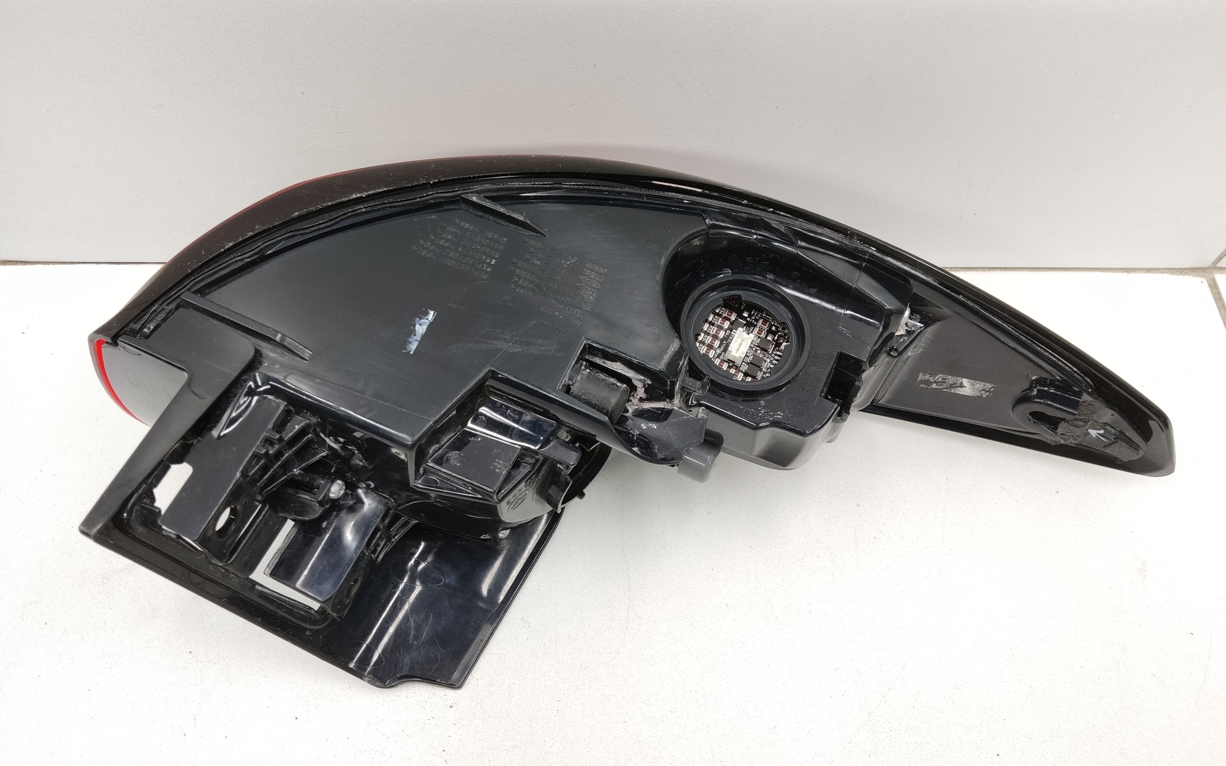 Фонарь задний правый наружный Mazda CX-5 2 LED