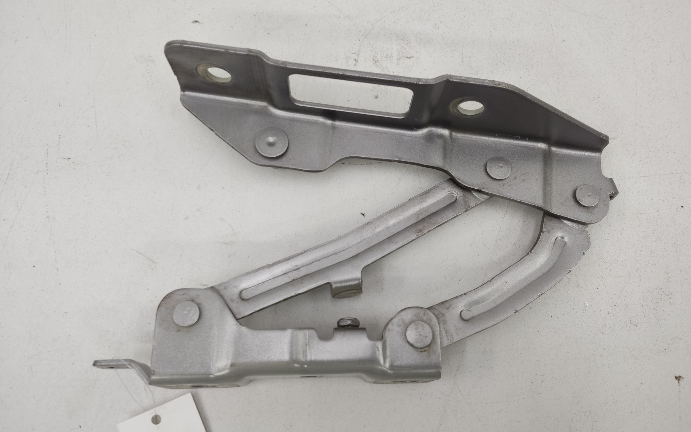 Петля капота правая Geely Monjaro