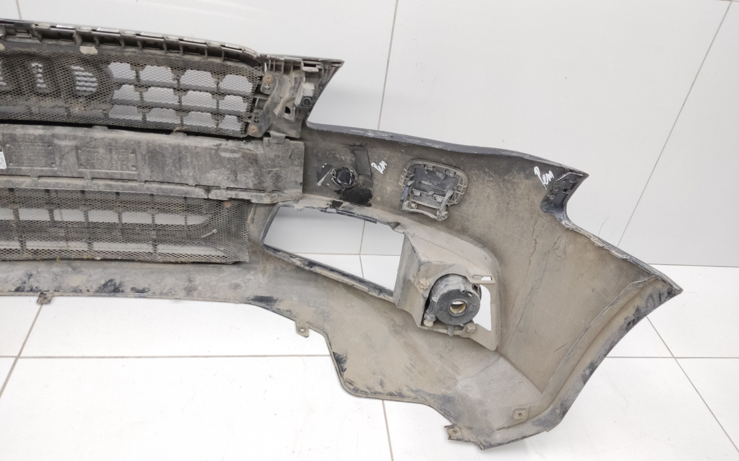 Бампер передний Audi A4 B8