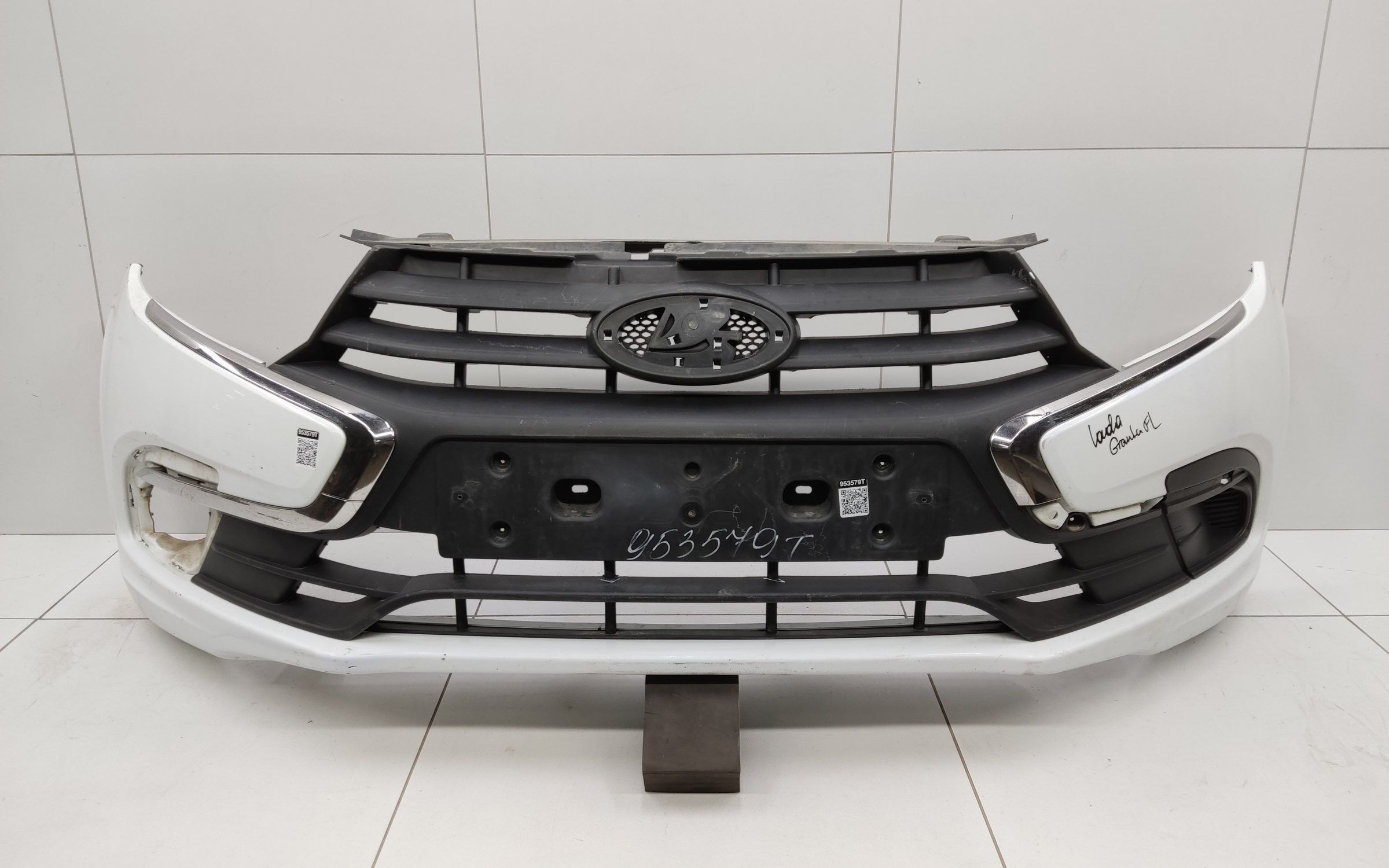 Бампер передний Lada Granta 1 Restail