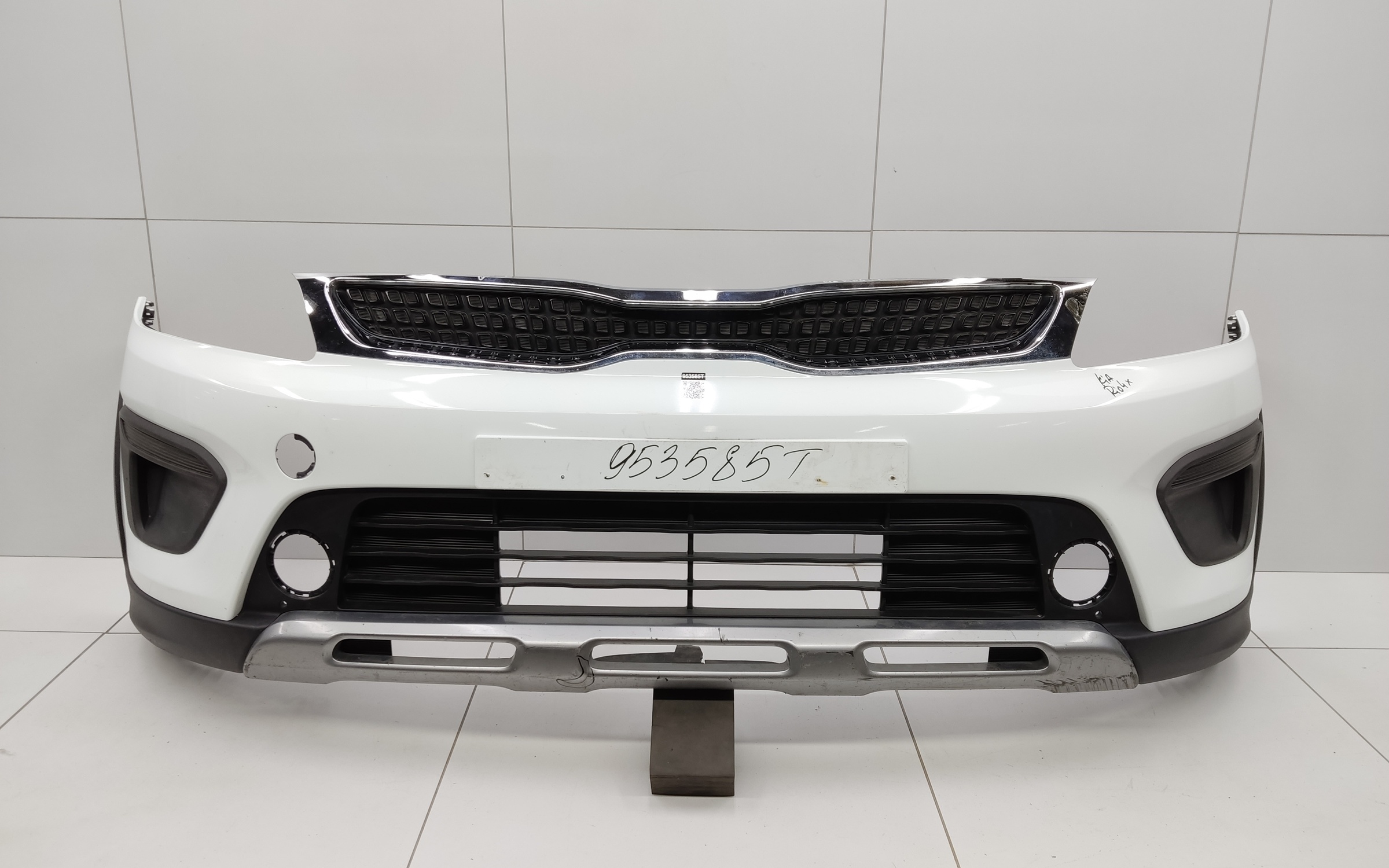 Бампер передний Kia Rio 4 X-Line