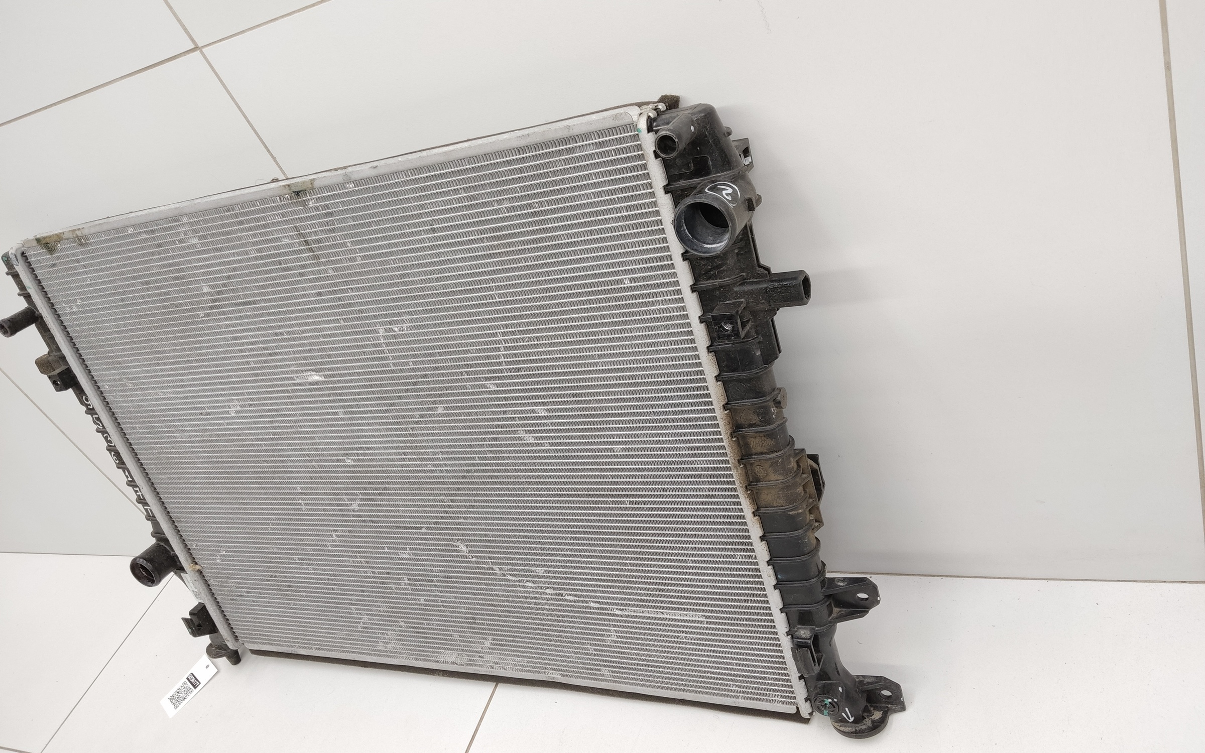 Радиатор охлаждения двигателя Geely Coolray