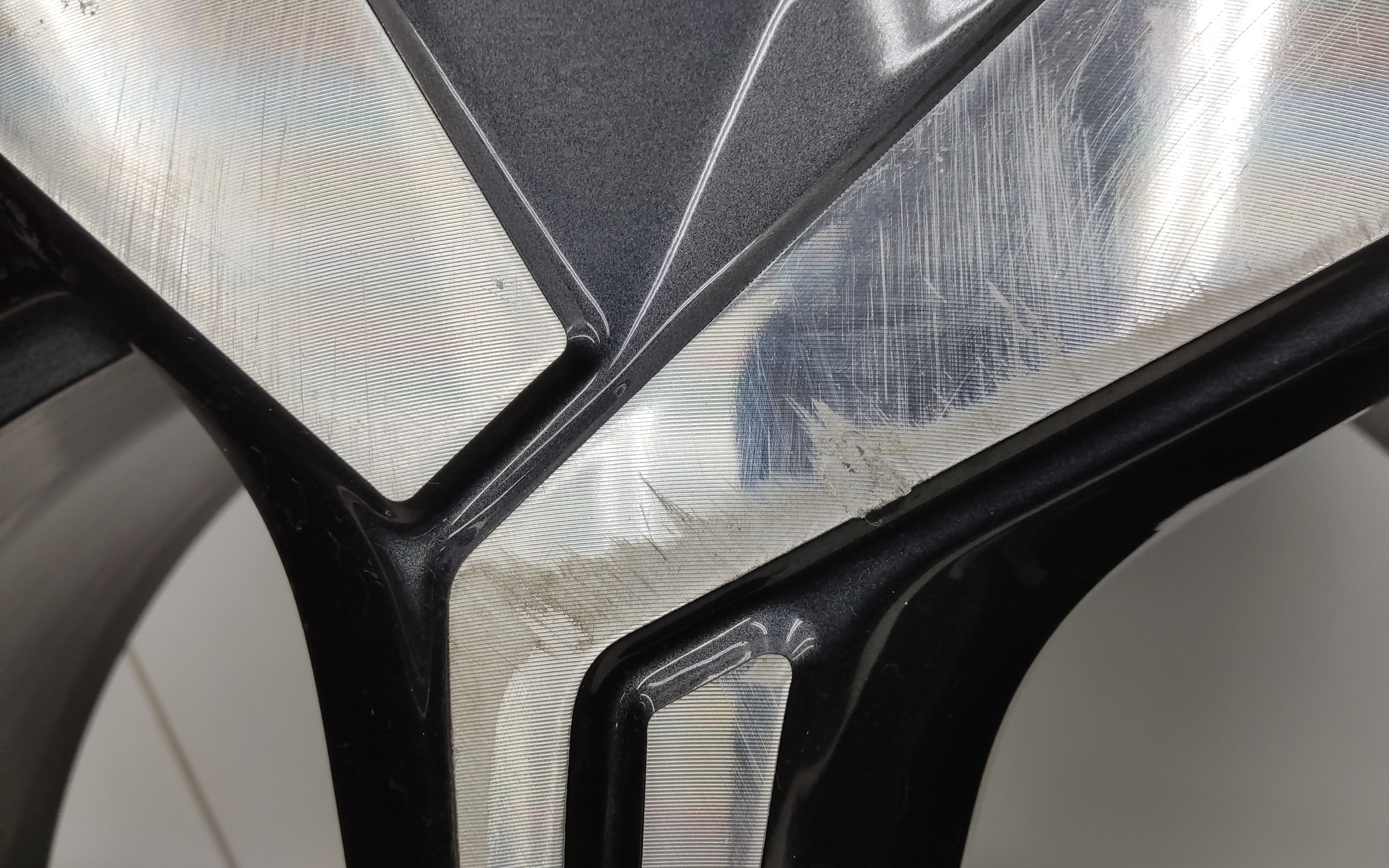 Диск колеса литой Geely Atlas 2 R19