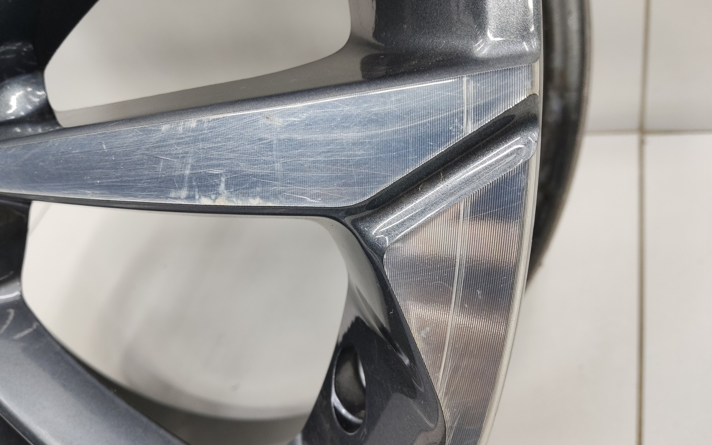 Диск колеса литой Geely Coolray R18