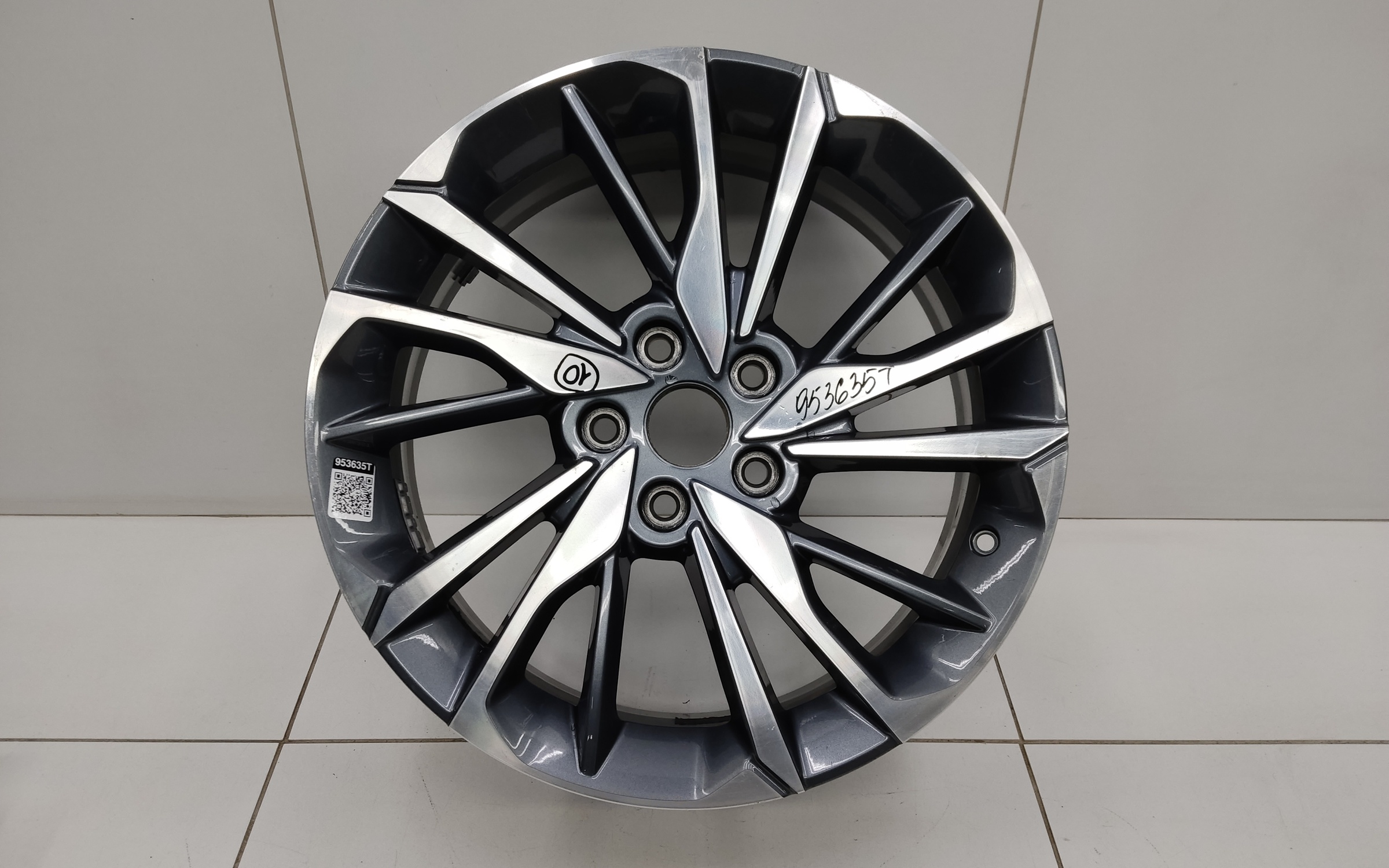 Диск колеса литой Geely Coolray R18