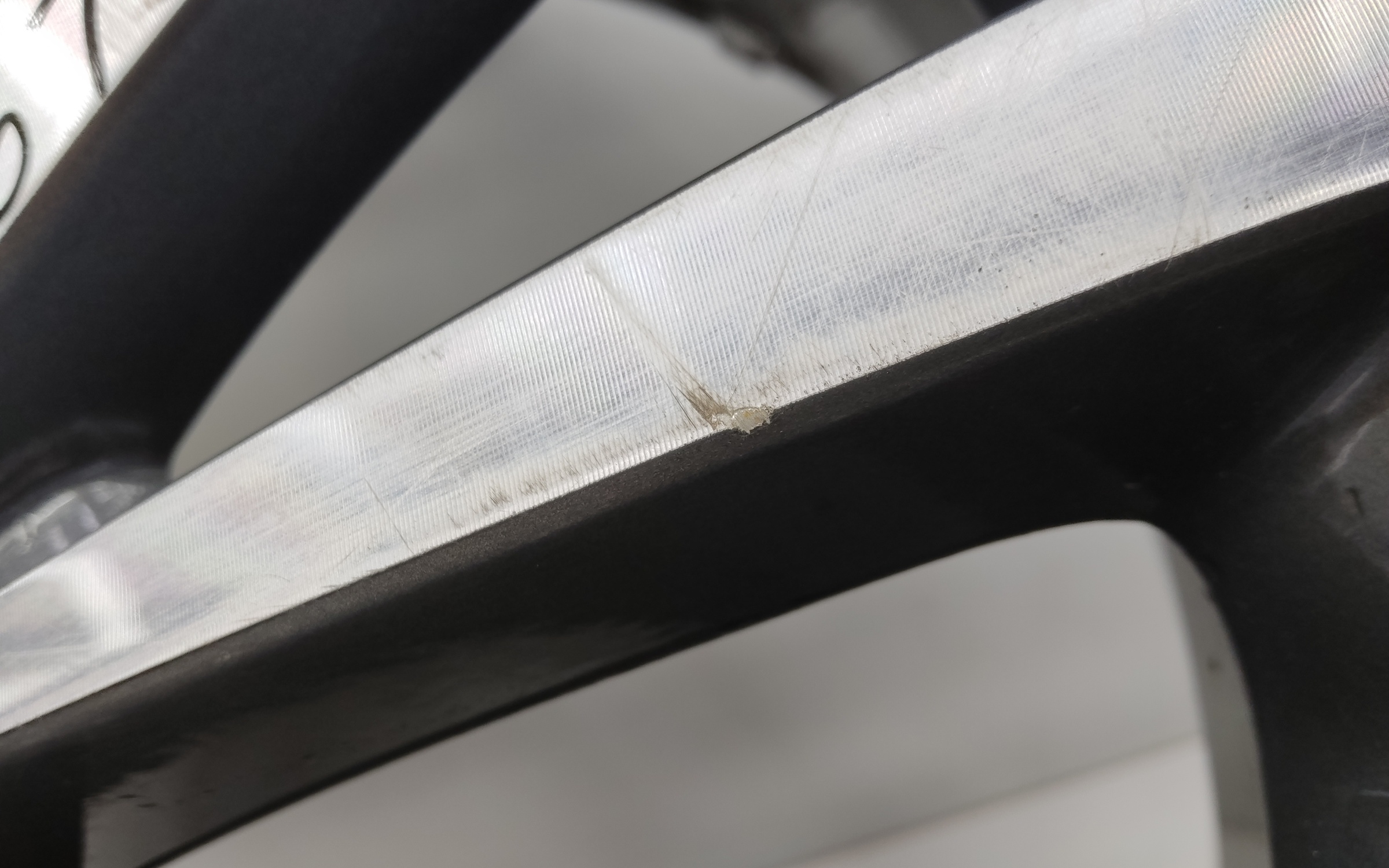 Диск колеса литой Geely Coolray R18