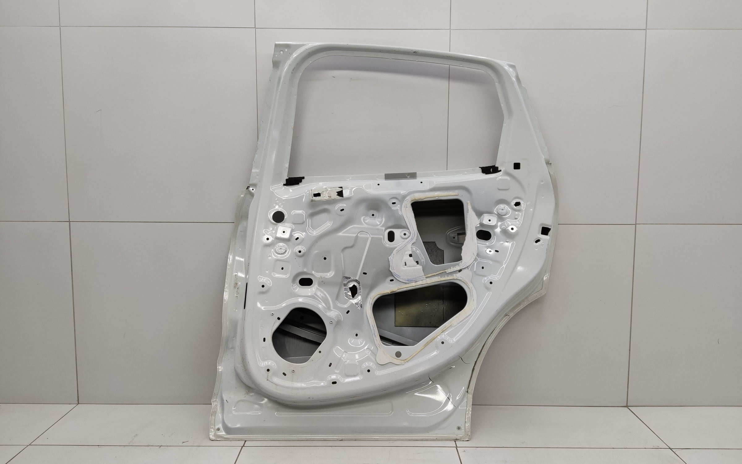 Дверь задняя правая Renault Arkana