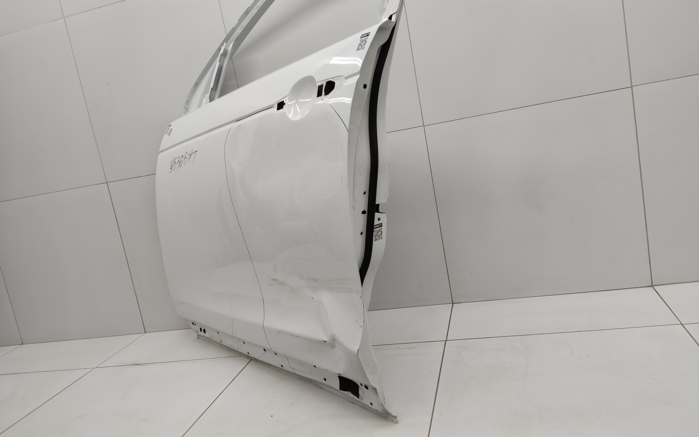 Дверь передняя левая Land Rover Discovery Sport