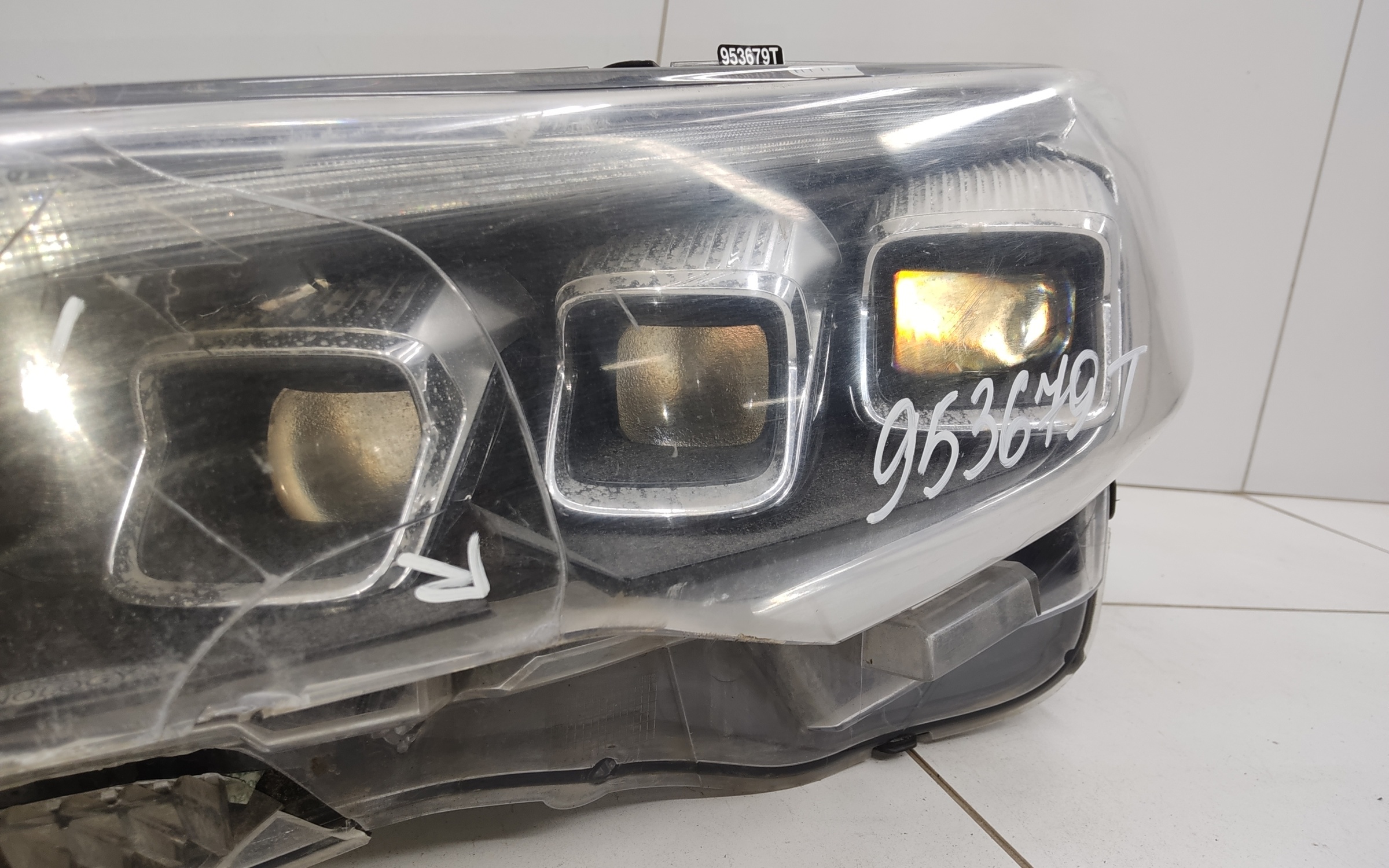 Фара передняя левая GAC GS5 LED