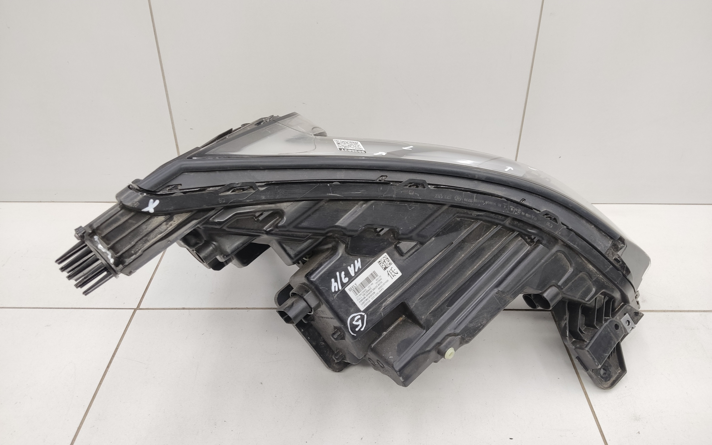 Фара передняя левая Geely Atlas 2 LED