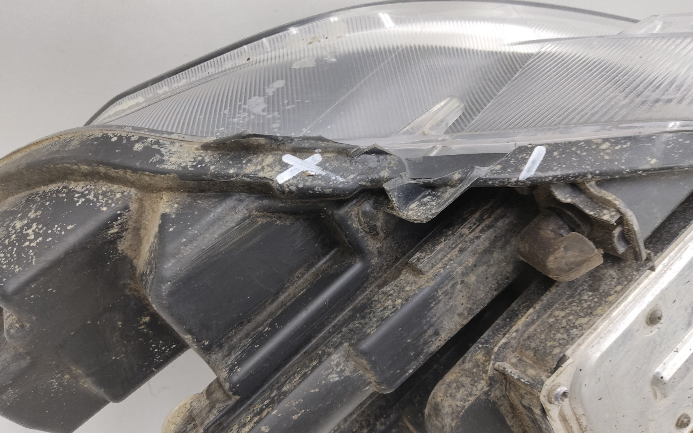 Фара передняя правая Lada Vesta 1 Restail LED