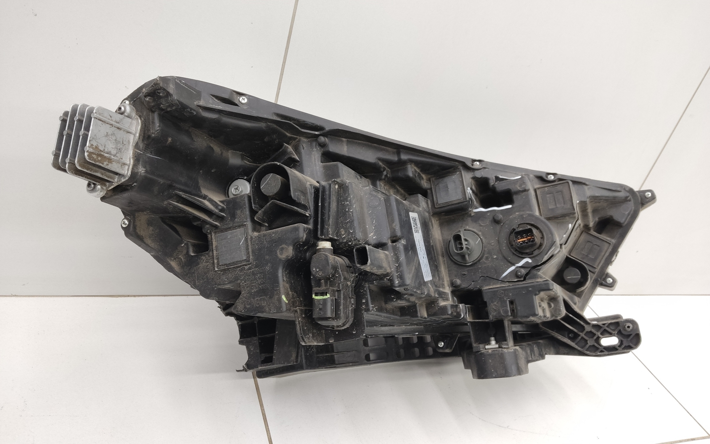 Фара передняя левая Haval M6 2 LED