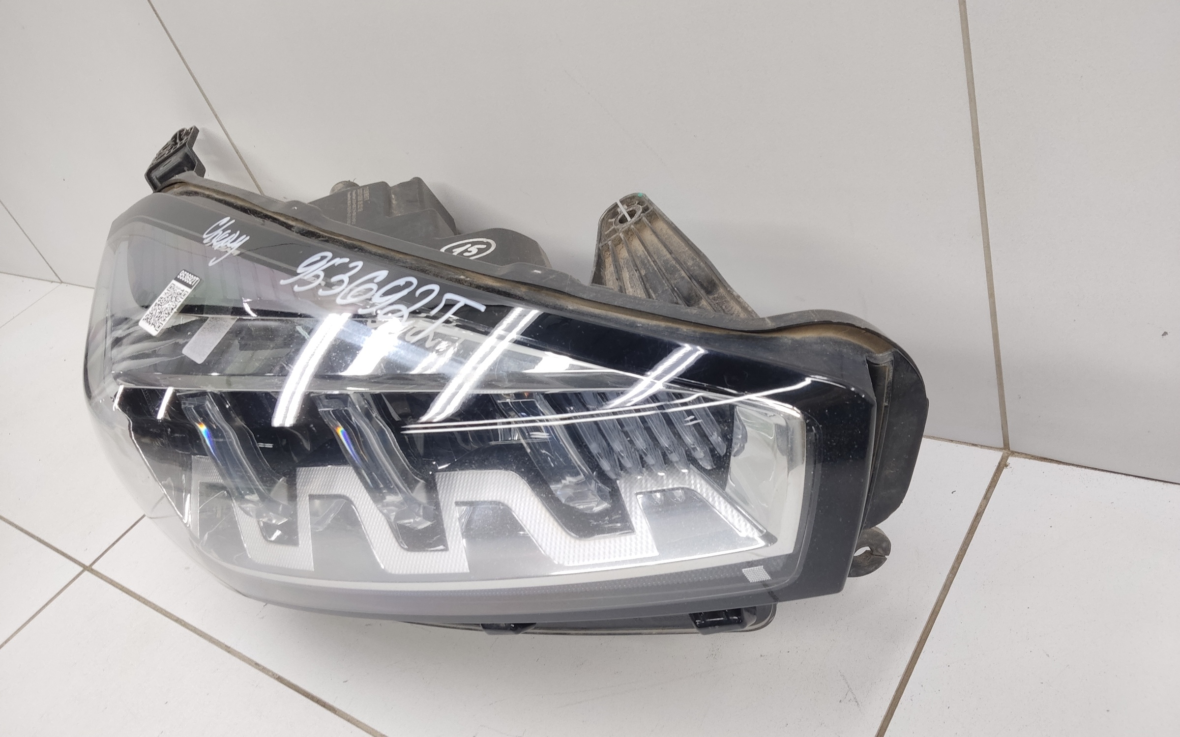 Фара передняя правая Chery Tiggo 7 Pro LED