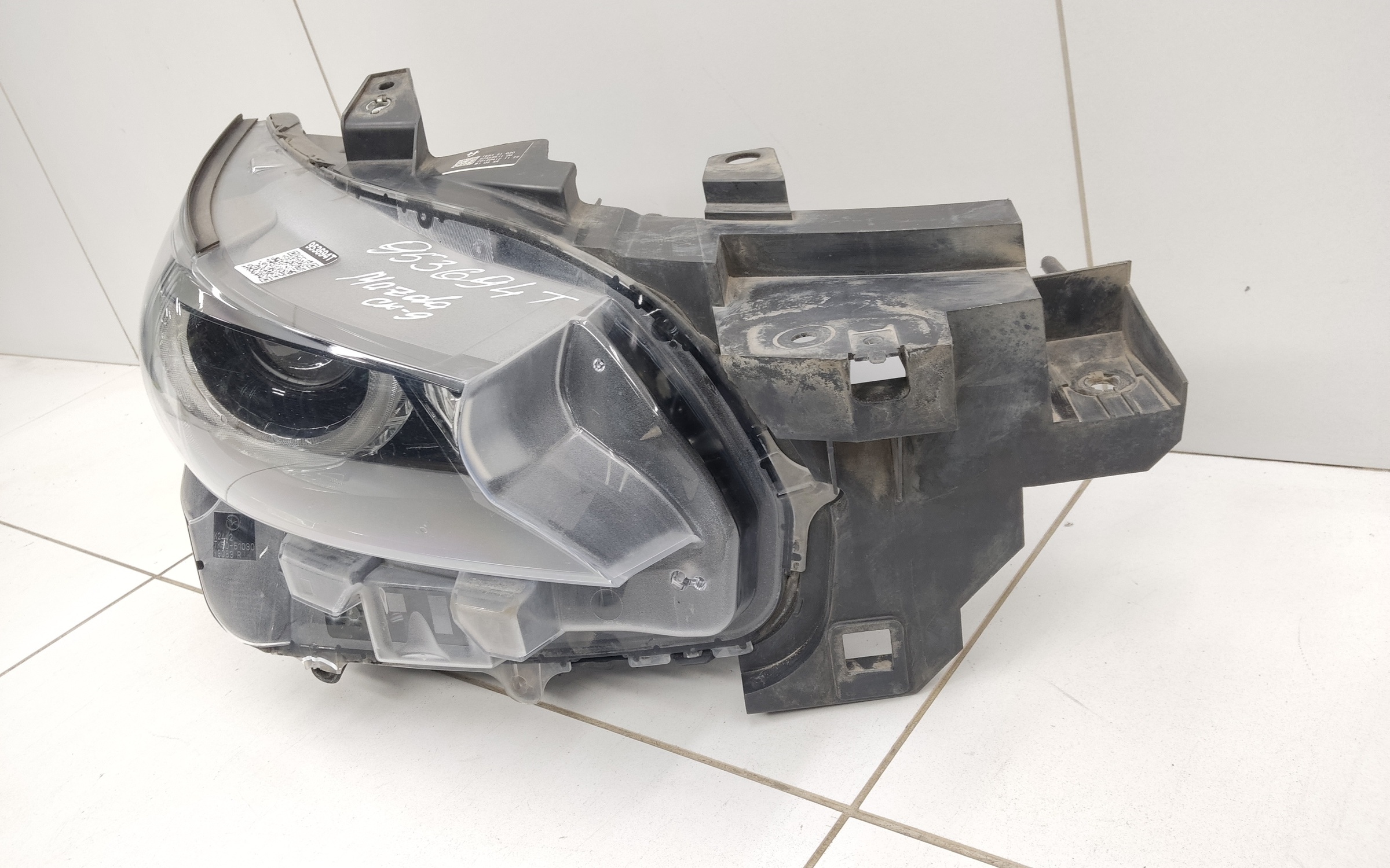 Фара передняя правая Mazda CX-9 2 LED